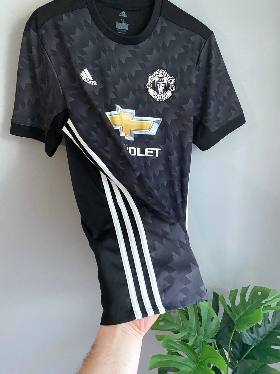 Adidas Manchester United 2017/18 Away Soccer Jersey Size M BS1217 Size US M / EU 48-50 / 2 - 8 Thumbnail