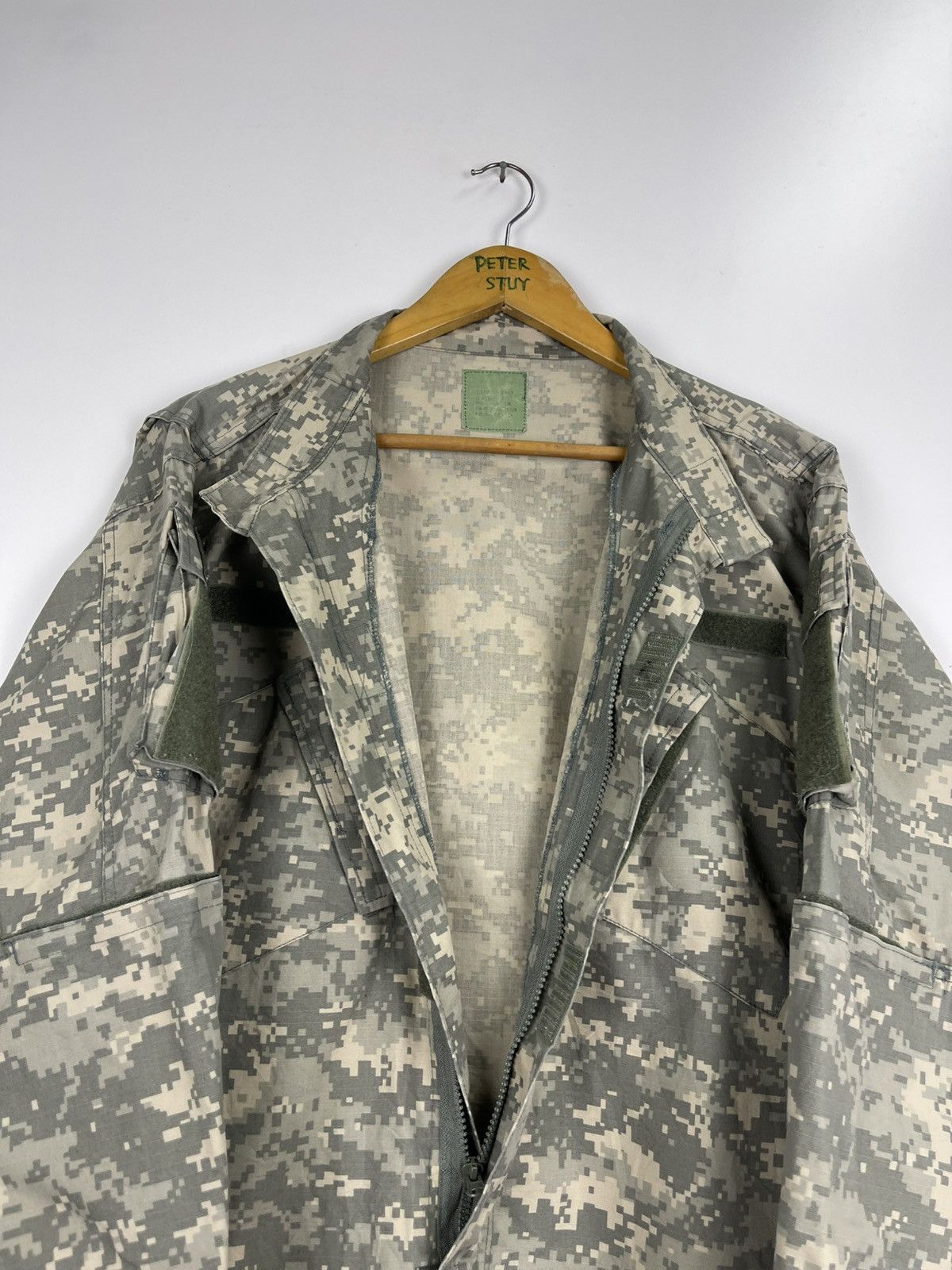 Vintage Vintage US Army Digital Camo Jacket Size US XL / EU 56 / 4 - 11 Thumbnail