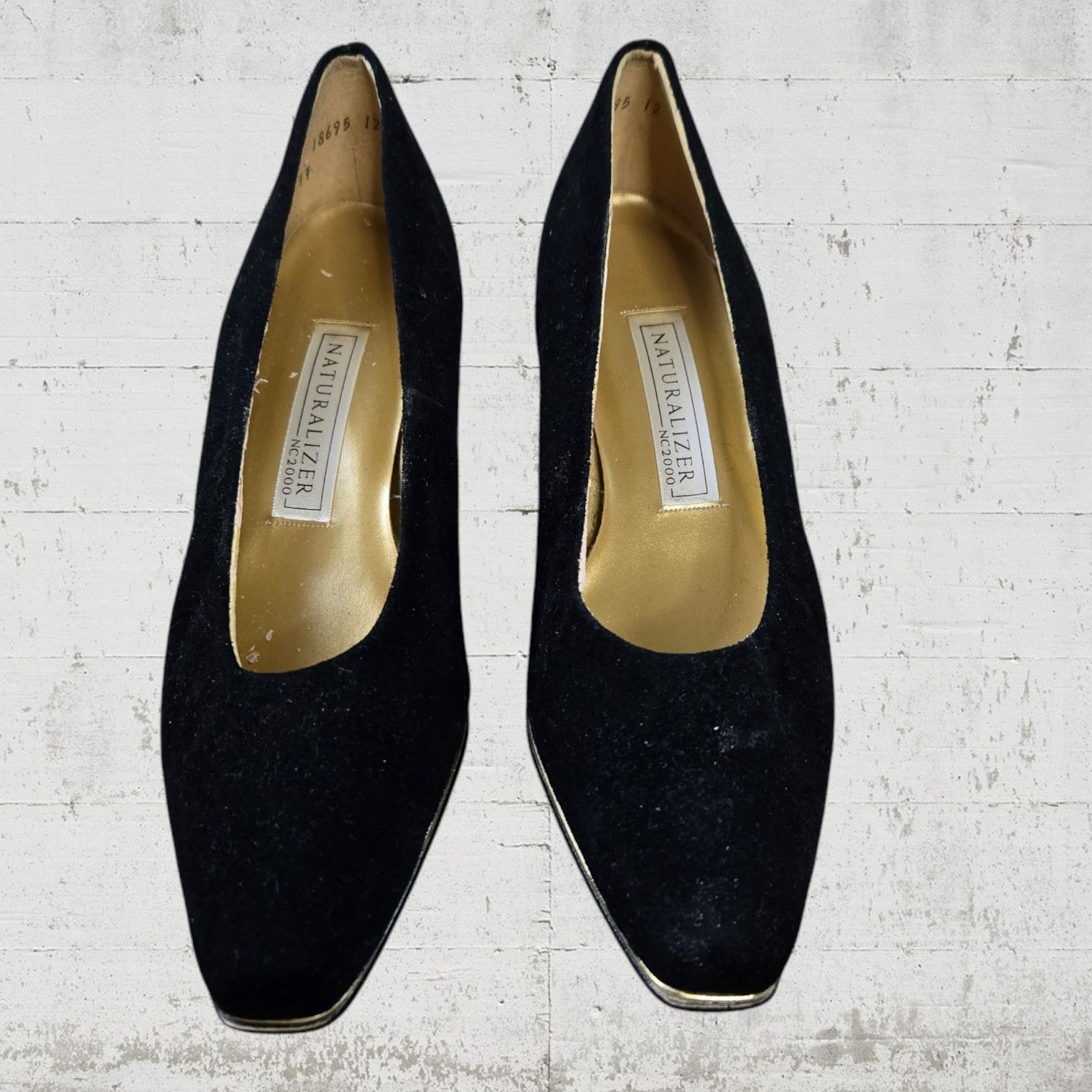 Vintage 80s Vintage Black Suede Pointed Square Toe Heels Size 8 Size US 8 / IT 38 - 3 Thumbnail