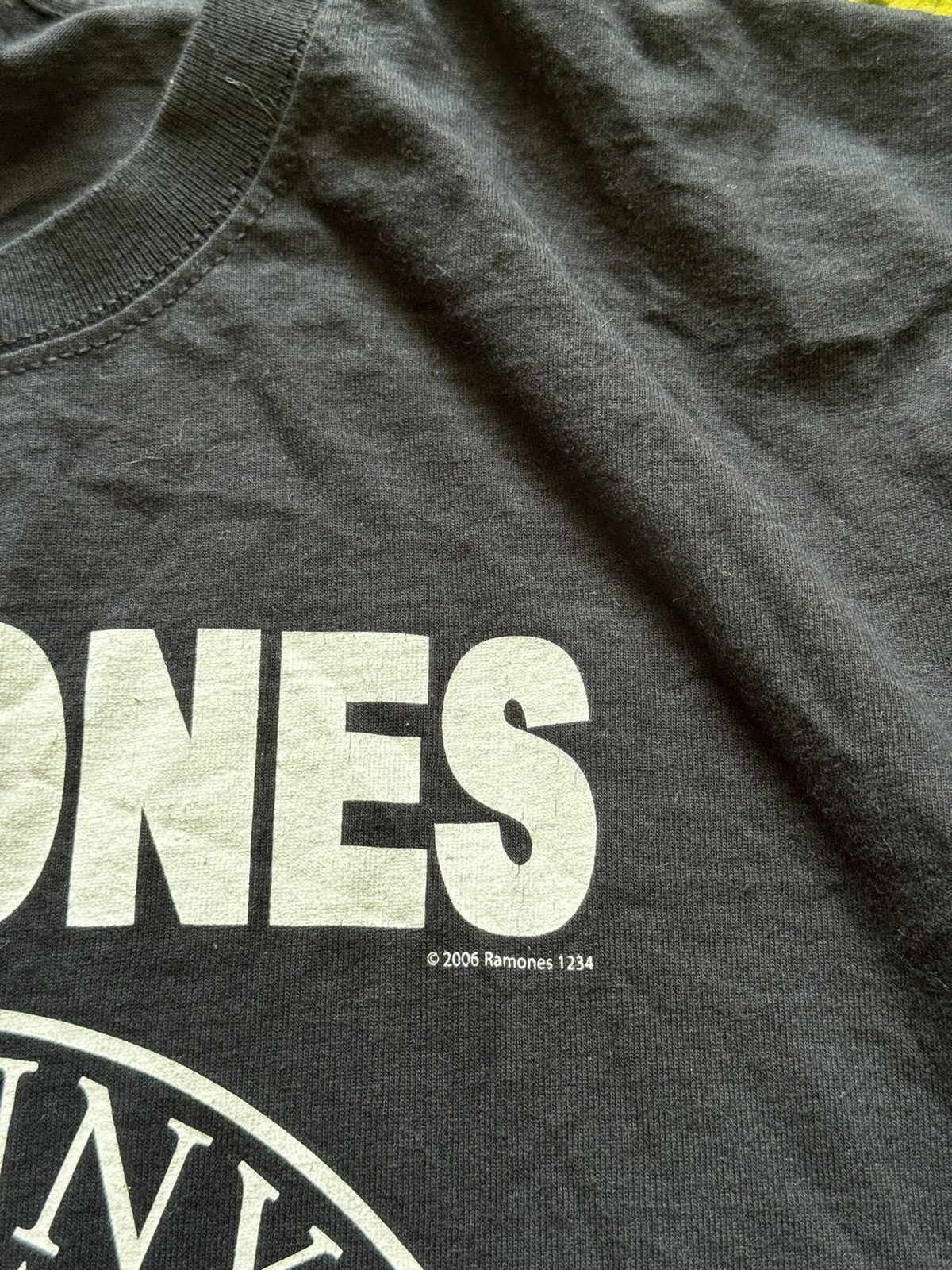 Band Tees × Vintage Ramones 2006 vintage Y2K official band t-shirt Size US L / EU 52-54 / 3 - 8 Thumbnail
