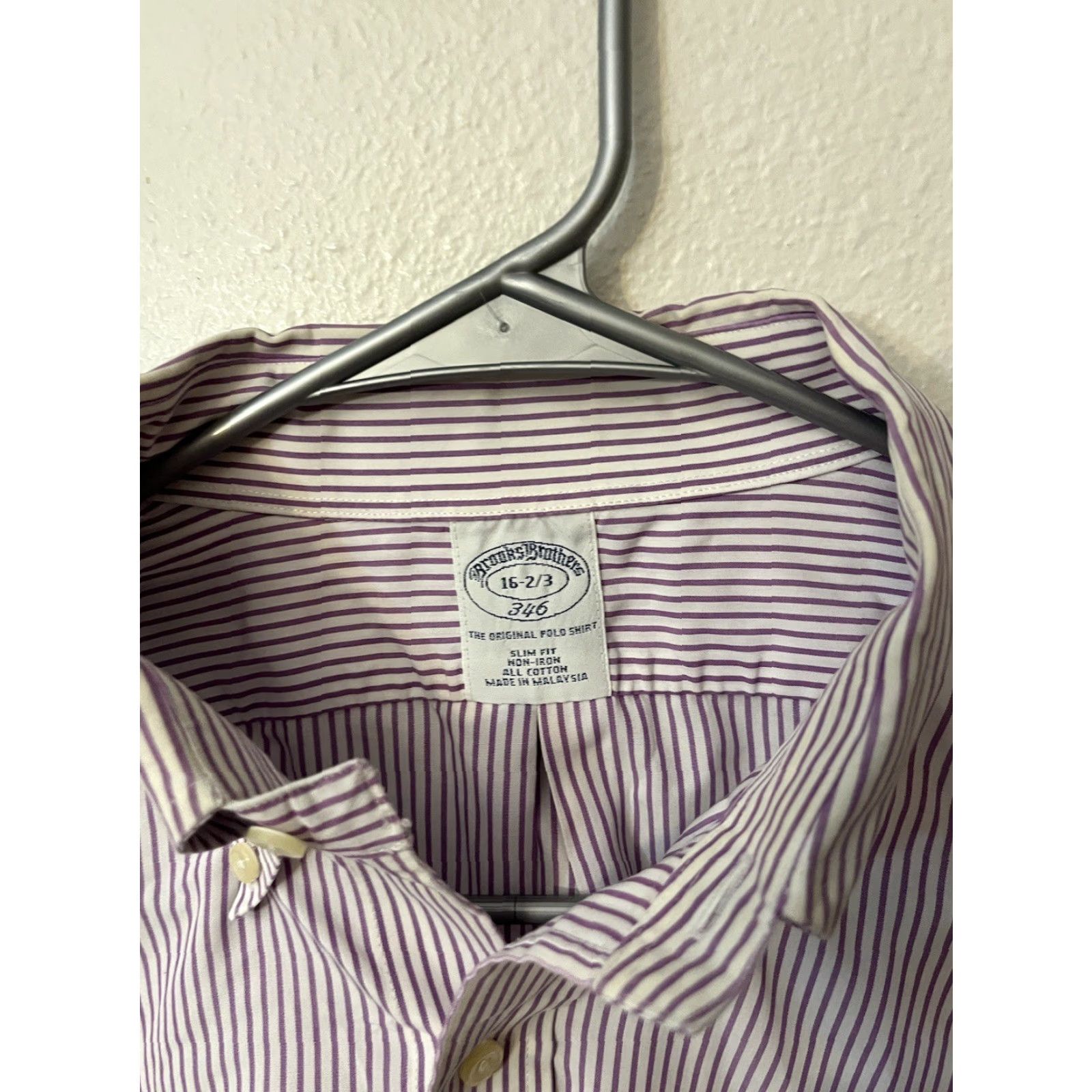 Brooks Brothers Brooks Brothers Slim Fit Purple Striped Button DOWN Sz 16-2/3 LONG SLEEVE Size US L / EU 52-54 / 3 - 2 Thumbnail