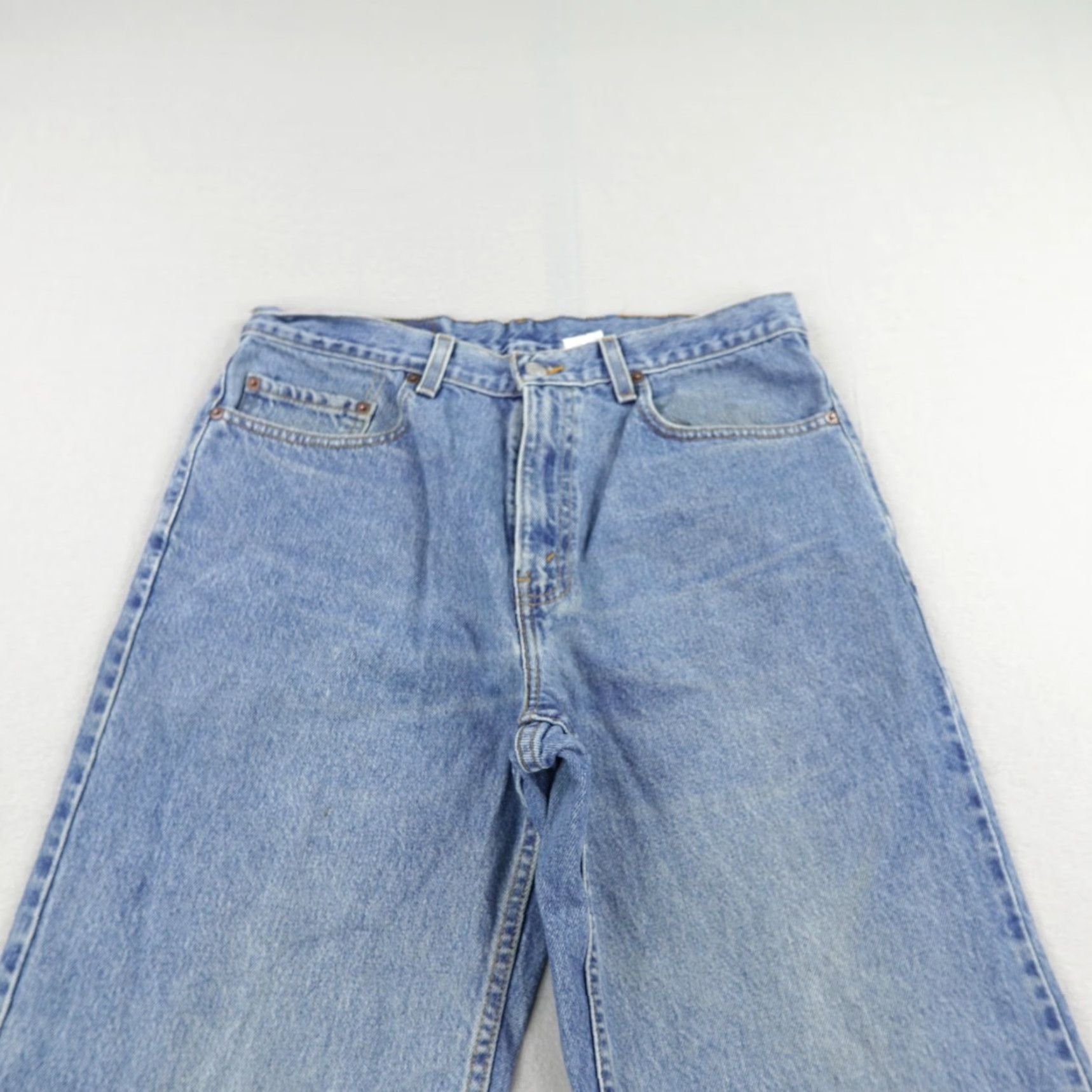 Levi's VINTAGE Levi's Jeans Mens 34x30 Blue Denim 560 Relaxed Straight Baggy Y2K Jeans Mens Size US 34 / EU 50 - 2 Thumbnail