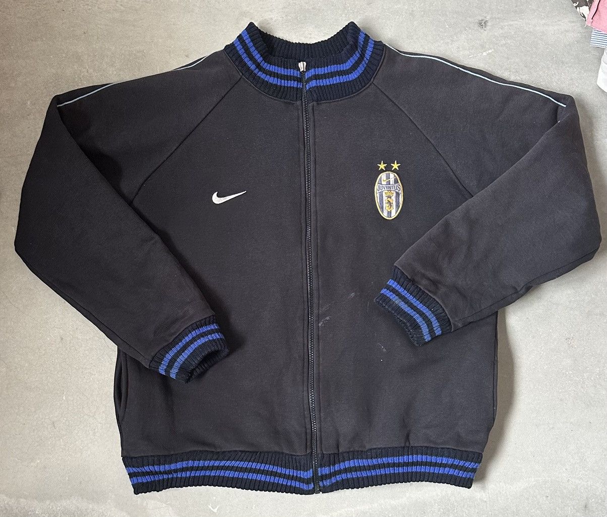 Nike VINTAGE NIKE JUVENTUS FC VARSITY JACKET Size US L / EU 52-54 / 3 - 1 Thumbnail