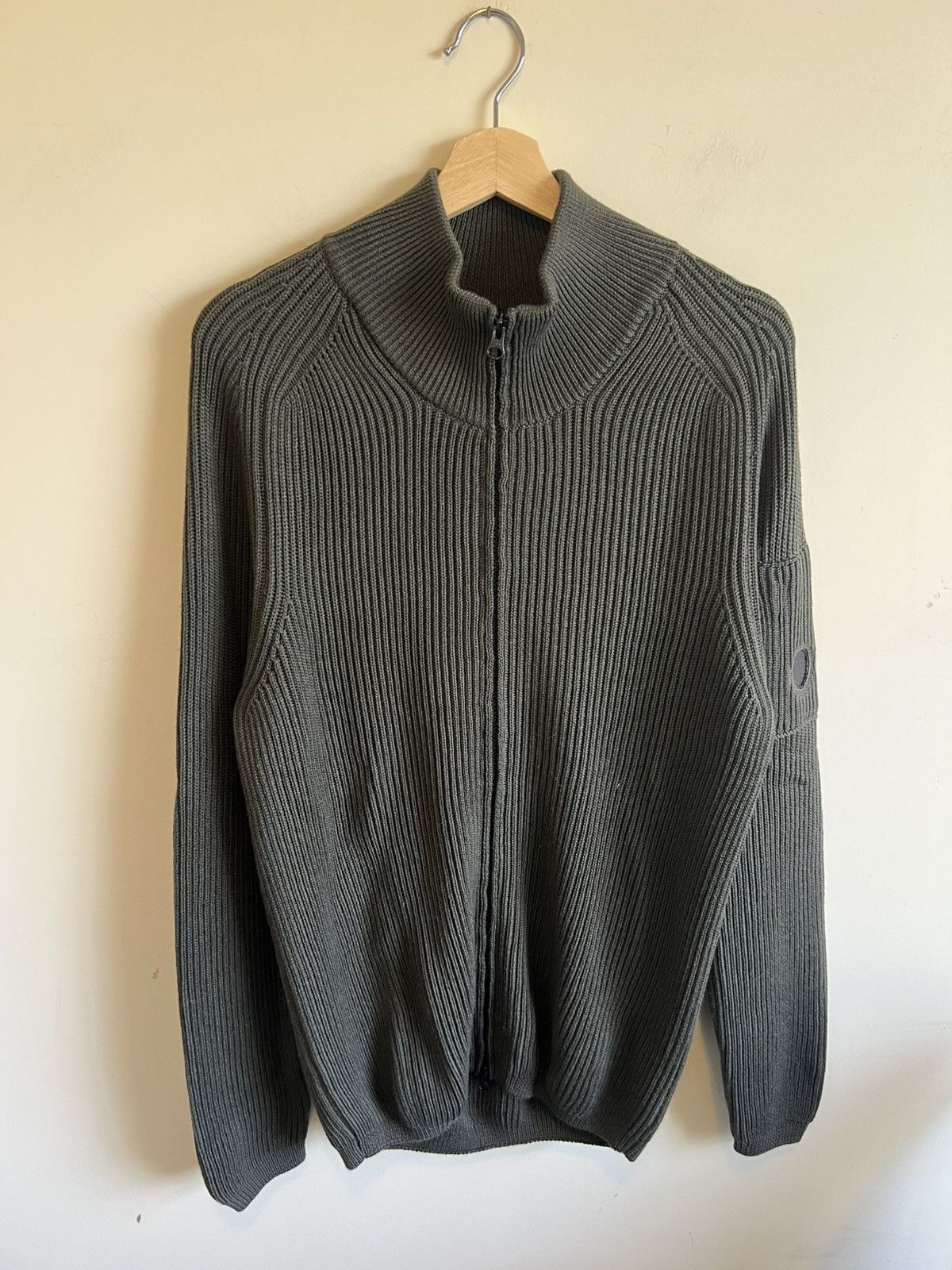 C.P. Company C.P. Company Knit Lens Sleeve Sweater Size Large 54 Size US L / EU 52-54 / 3 - 1 Thumbnail