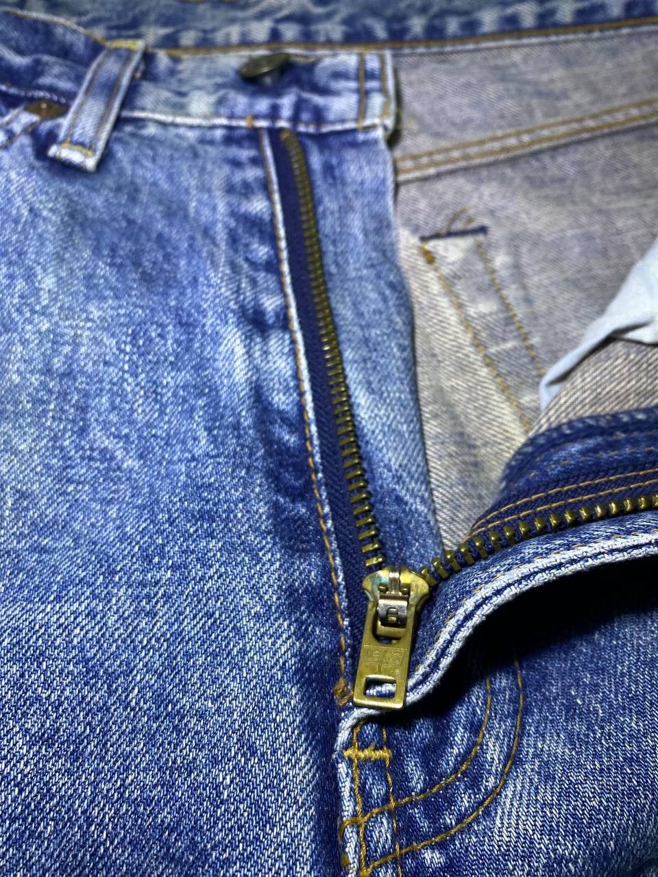 Levi's vintage levis 504 light wash denim nice design Size US 30 / EU 46 - 6 Thumbnail