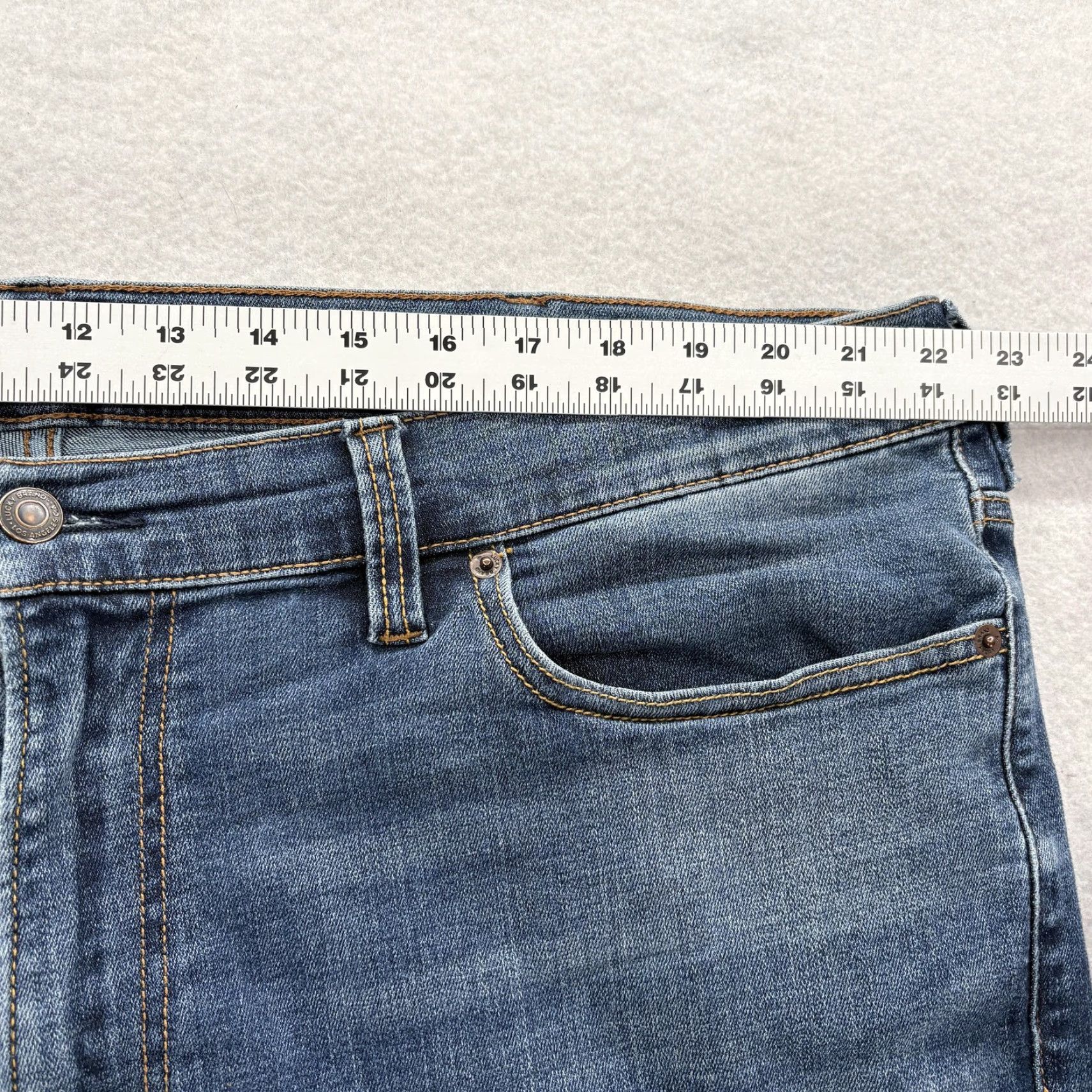 Lucky Brand Lucky Brand Athletic Taper Jeans Mens 44x34 Blue Wash 5-Pocket Denim Slim Straight Modern Streetwear Vintage No Size US 44 / EU 60 - 7 Thumbnail