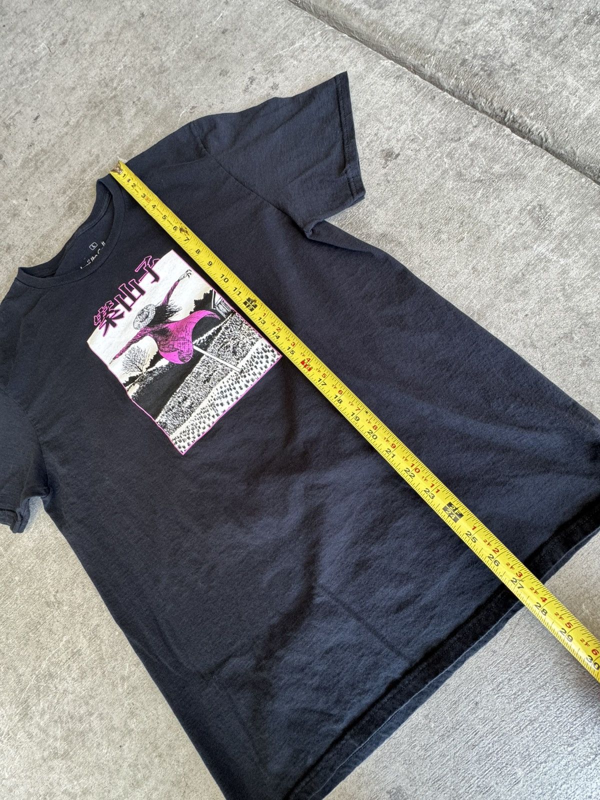 Anime Junji Ito Collection Scarecrows Tee Large Horror Anime Size US L / EU 52-54 / 3 - 12 Thumbnail
