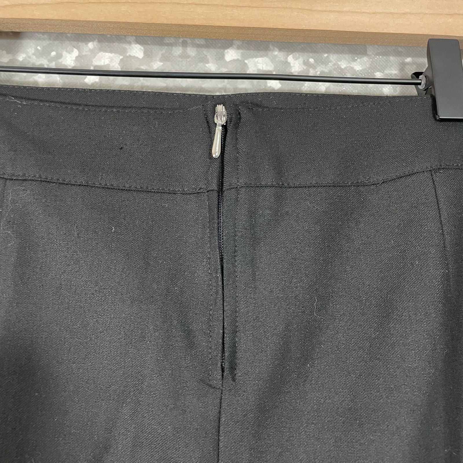 United Colors Of Benetton United Colors of Benetton Black Skirt - Euro 42 (US Medium) Size 30" / US 8 / IT 44 - 6 Thumbnail