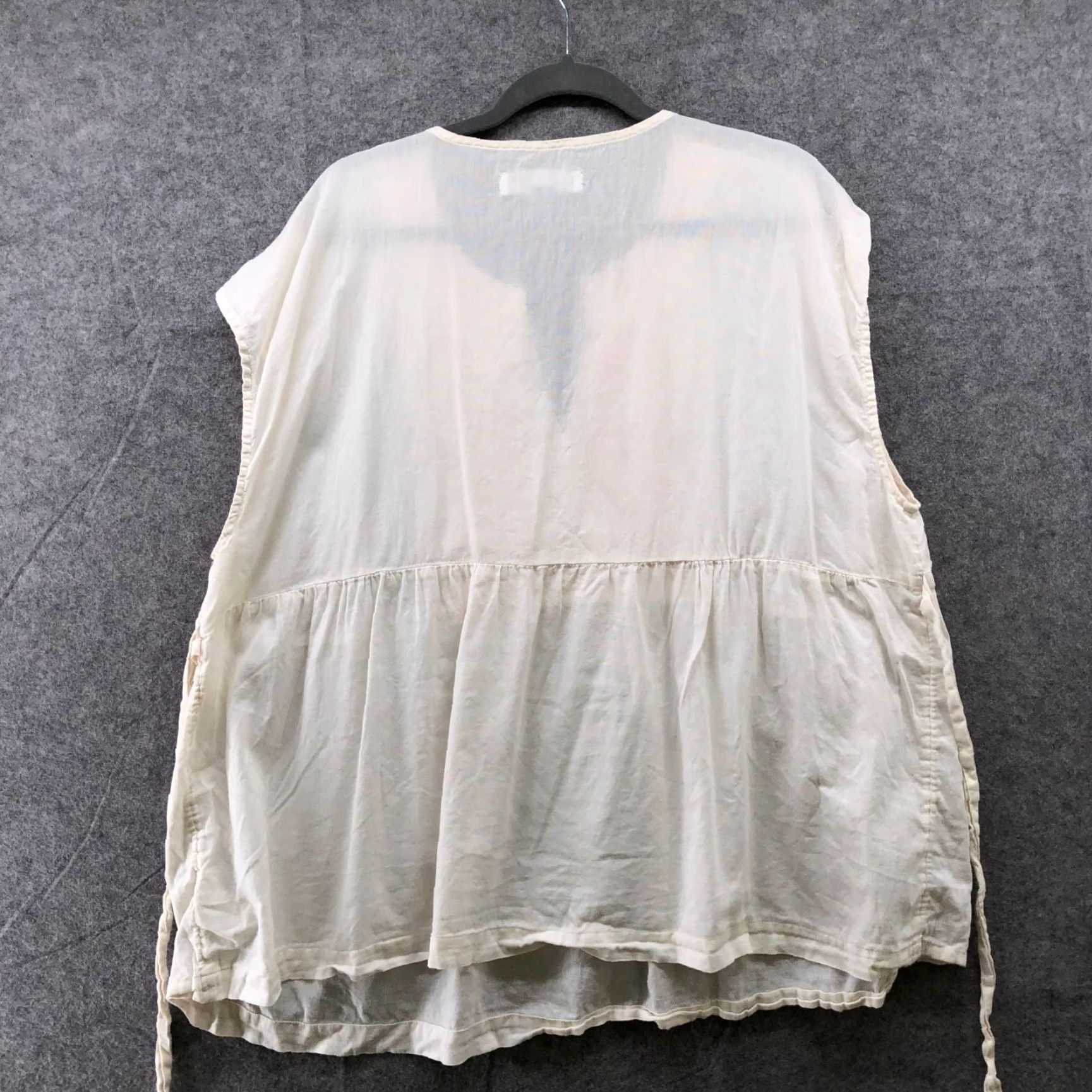 Old Navy VINTAGE Old Navy Maternity Sleeveless Blouse Womens 2XL Ivory Cotton Embroidered Bohemian Casual Summer Size XXL / US 16-18 / IT 52-54 - 2 Thumbnail