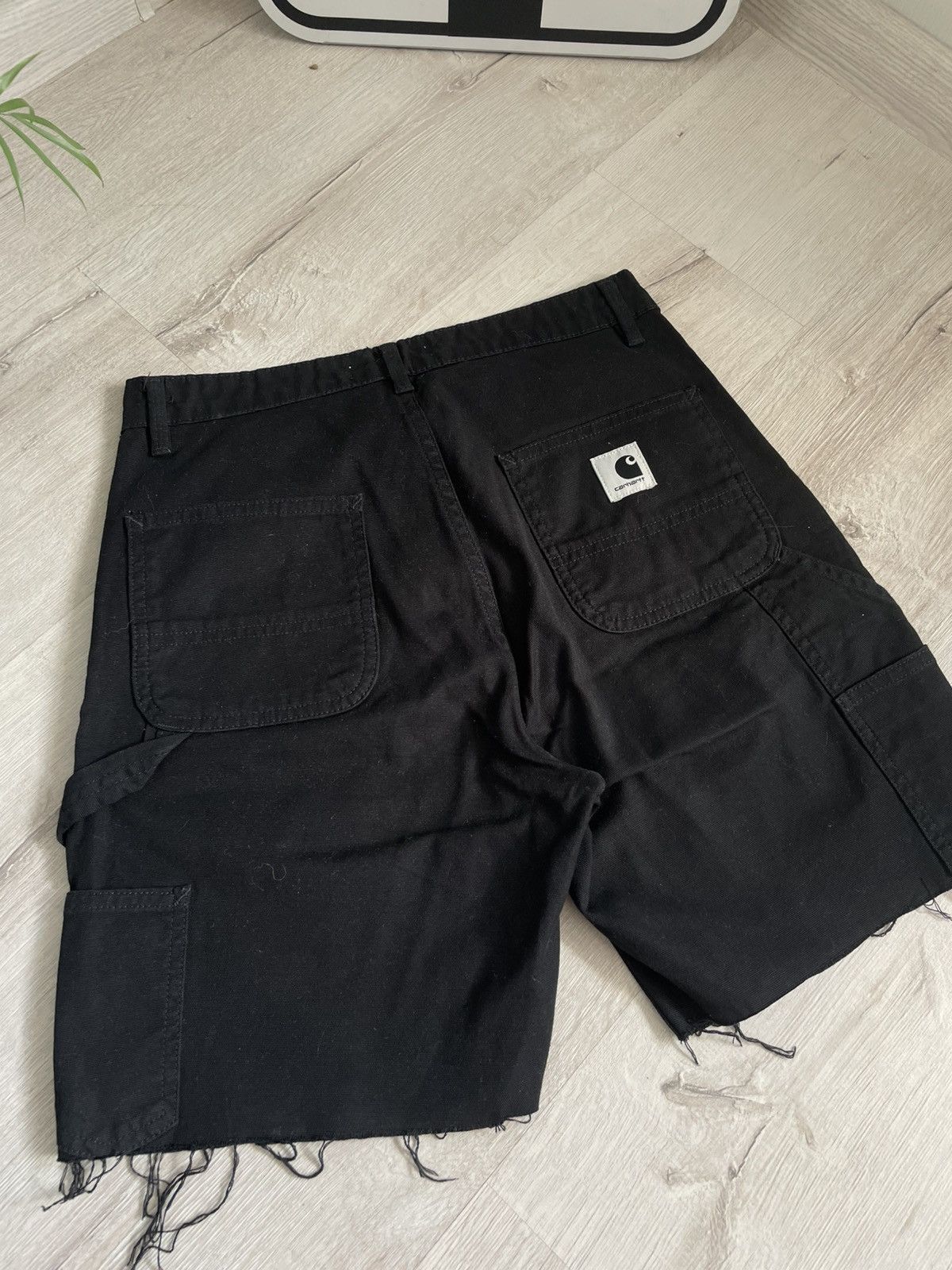 Carhartt Wip Rare Carhartt Wip Shorts Carpenter with White Logo Pierce Size 27" / US 4 / IT 40 - 7 Thumbnail