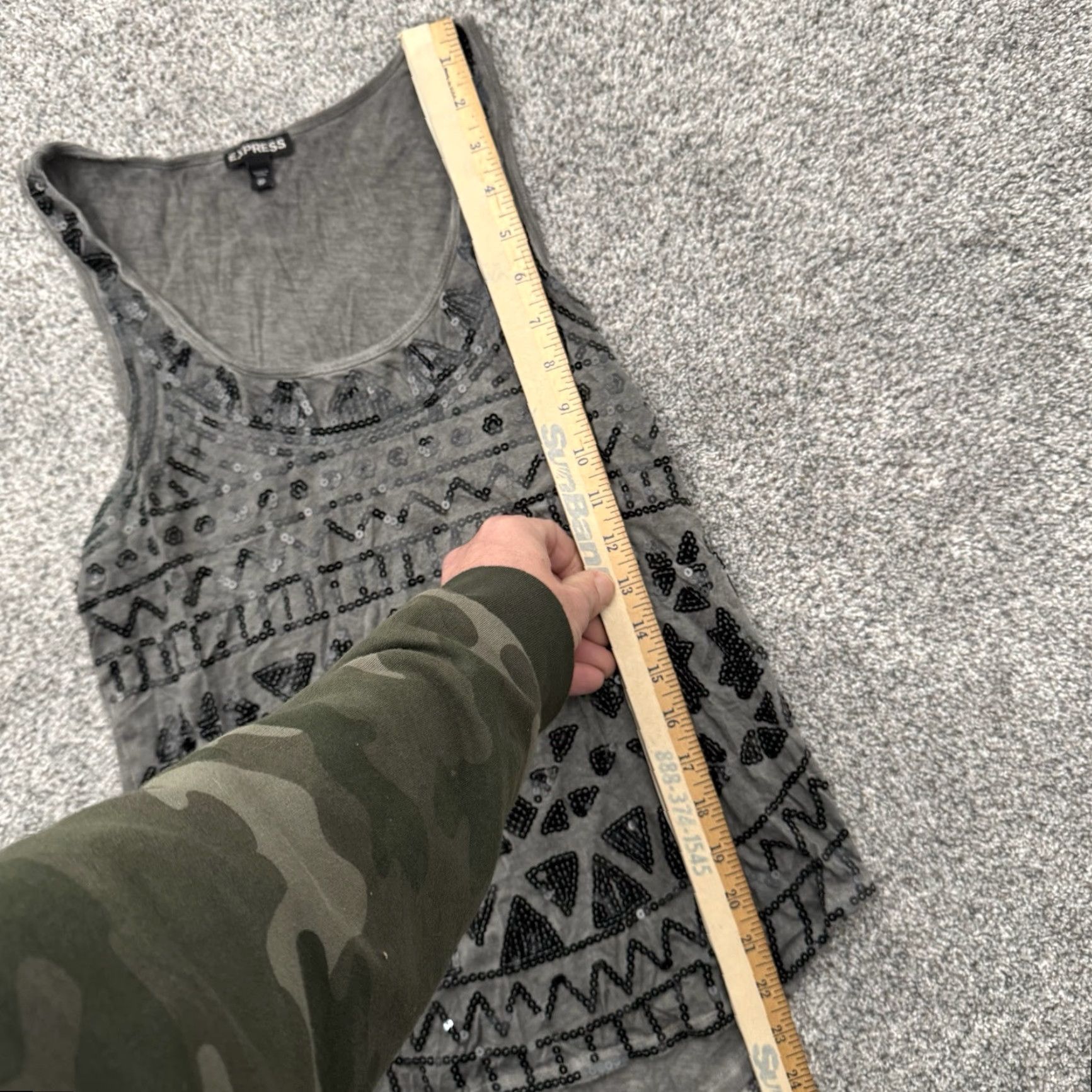 Express Express Tank Top Womens XS Edgy Sequins Sparkly Grunge Party Y2K Look Tank Women's XS Gray Cotton Modal Sequin Express Vintage? No Size XS / US 0-2 / IT 36-38 - 2 Thumbnail