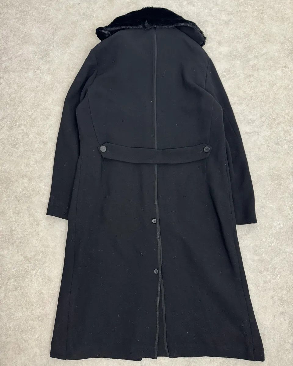 Emporio Armani AW2012 Emporio Armani Fur Collar Black Long Coat Size US L / EU 52-54 / 3 - 3 Thumbnail