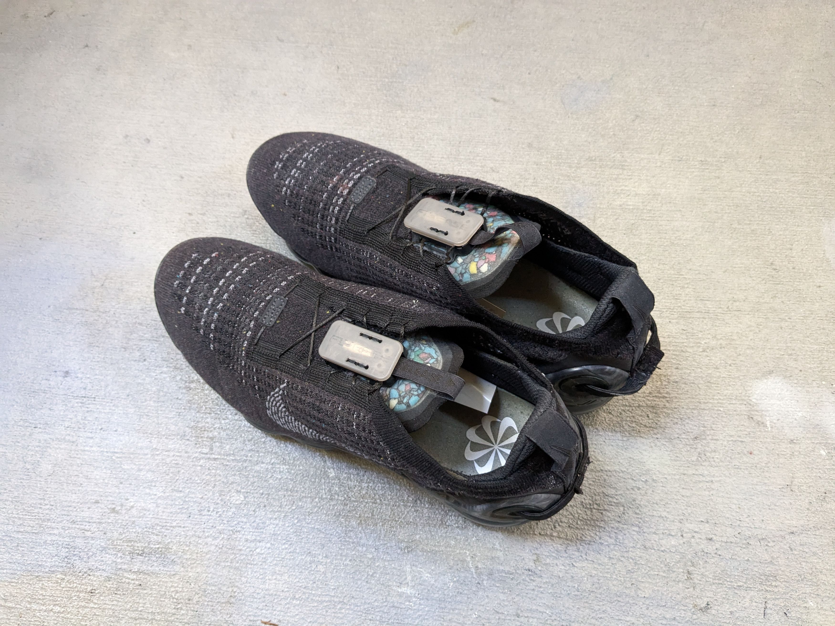 Nike Nike Air VaporMax Flyknit 2020 10.5 Black Gray CJ6740-002 Size US 10.5 / EU 43-44 - 11 Thumbnail