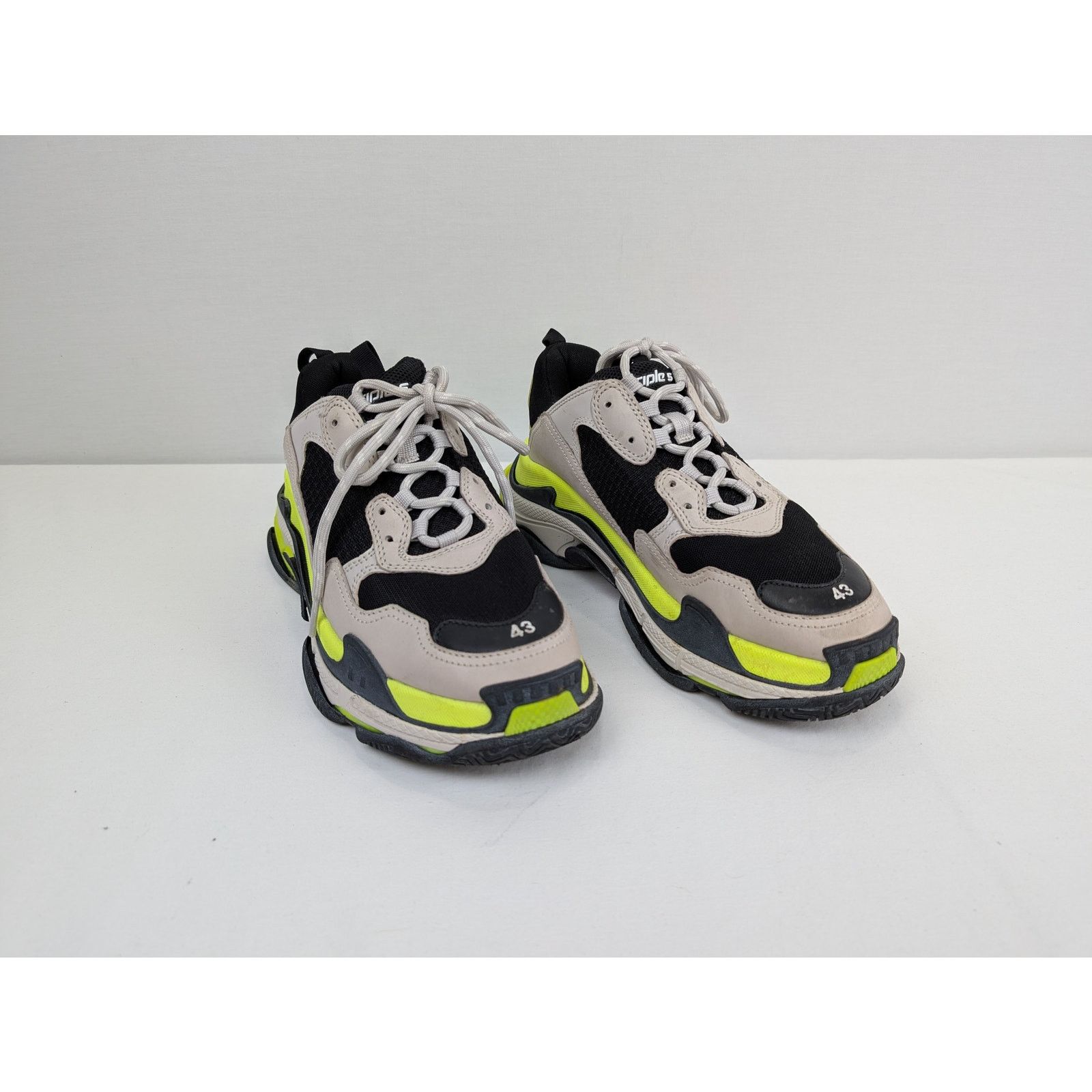Balenciaga o1rshd1 Runner Sneakers in Grey/Yellow Fluo Size US 10 / EU 43 - 7 Thumbnail