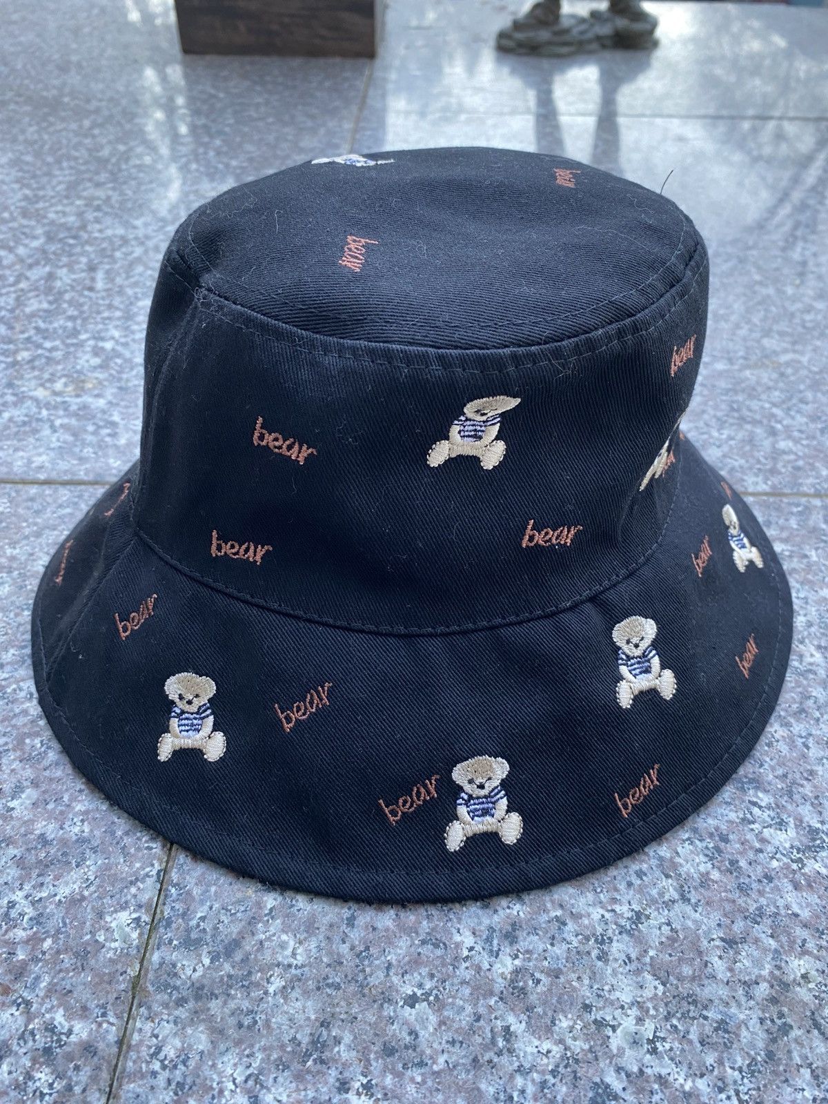 Other Reversible bear bucket hat Size ONE SIZE - 1 Thumbnail