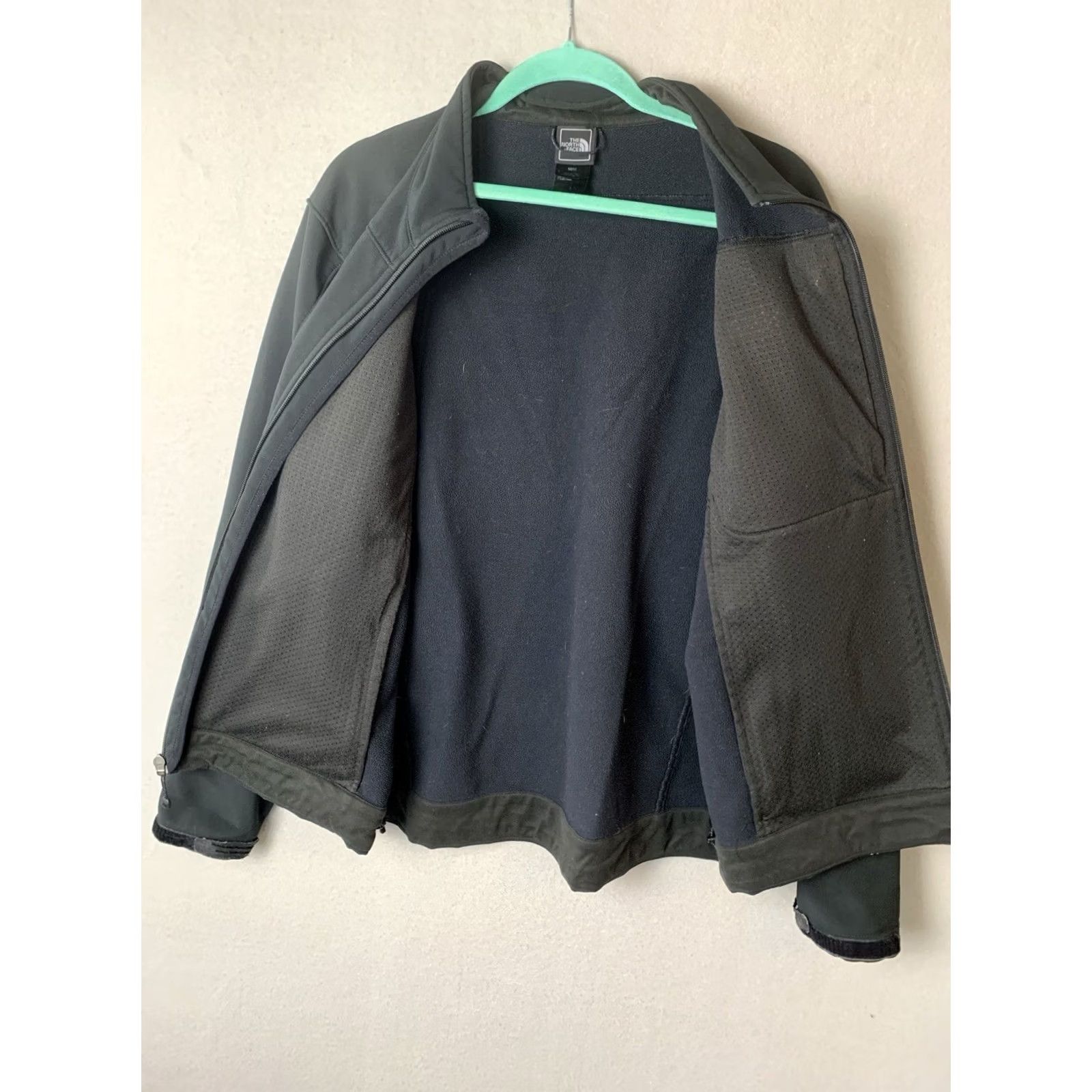 The North Face The North Face APEX Bionic Windbreaker Jacket Mens M Black Outdoor Hiking Size US M / EU 48-50 / 2 - 7 Thumbnail