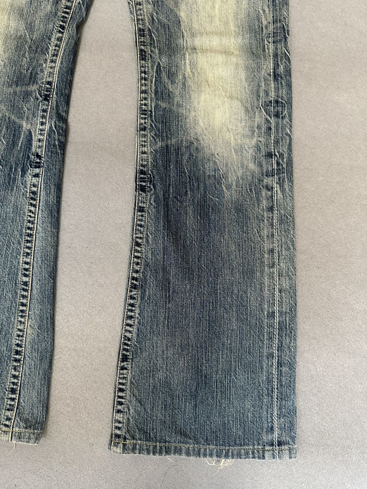 Japanese Brand FLARE Brappers Japan Denim Claw Marks Low Rise Denim Size US 28 / EU 44 - 6 Thumbnail