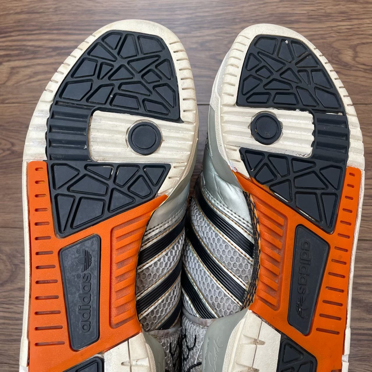Adidas × Jeremy Scott Adidas x Jeremy Scott Wings 2.0 'Metallic Silver’ Size US 10.5 / EU 43-44 - 16 Thumbnail