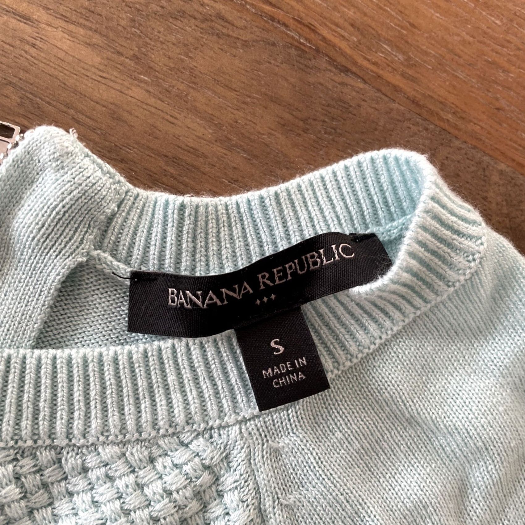 Banana Republic Banana Republic Sweater Women’s Size S Long Sleeve Teal Pullover Knit Casual Regular Size S / US 4 / IT 40 - 3 Thumbnail