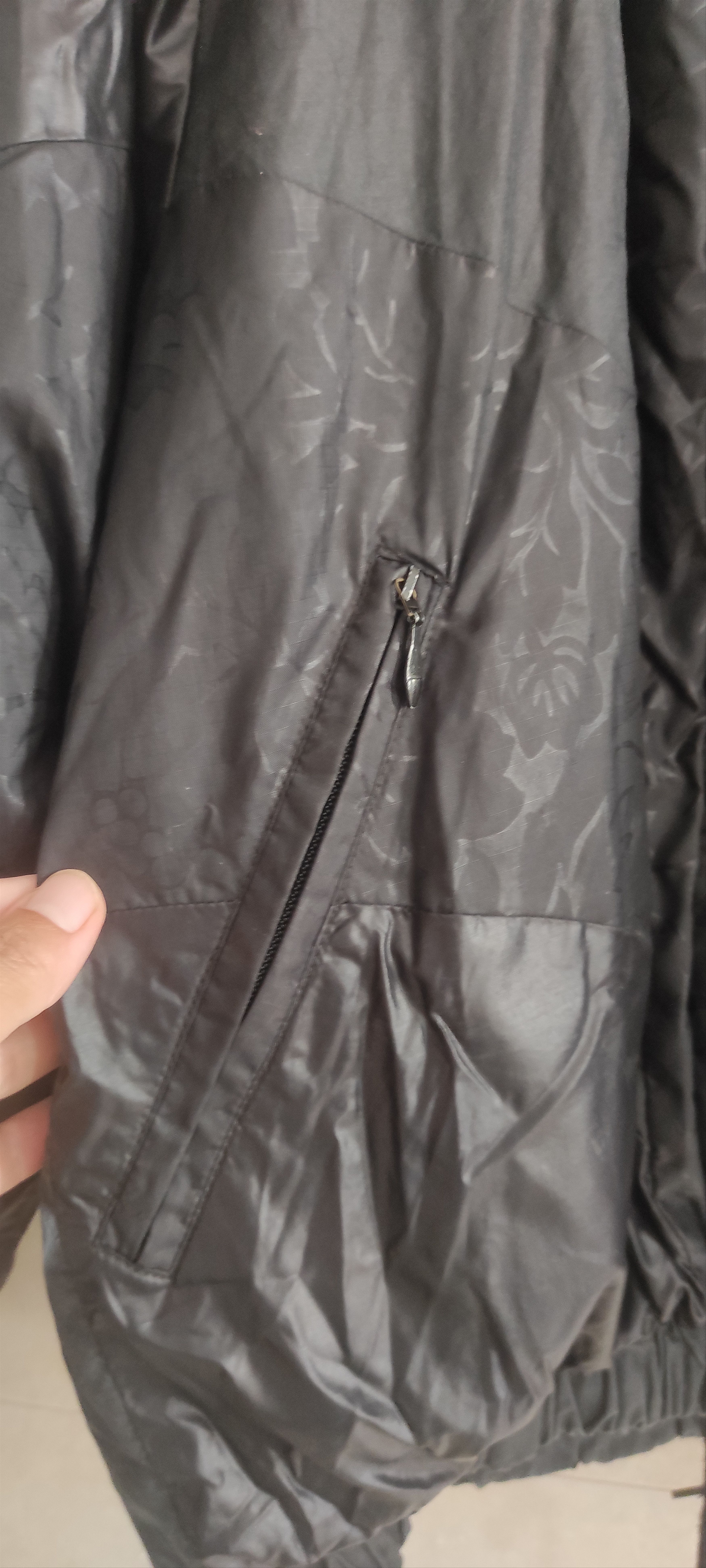 Moncler Vintage Moncler Grenoble Puffer Down Jacket Made In France Size L / US 10 / IT 46 - 9 Thumbnail
