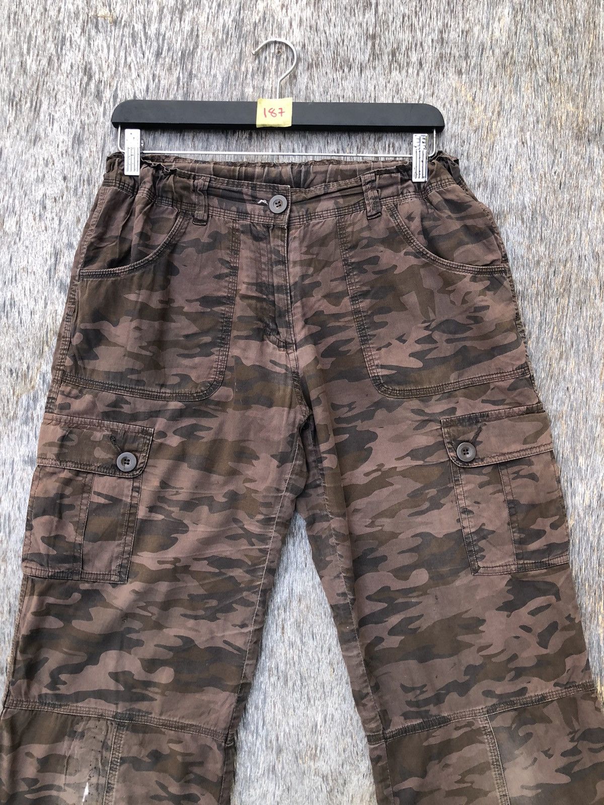 Japanese Brand Vintage Camo Cargo Pants Stretchable Waist W28xL38 Size US 28 / EU 44 - 2 Thumbnail