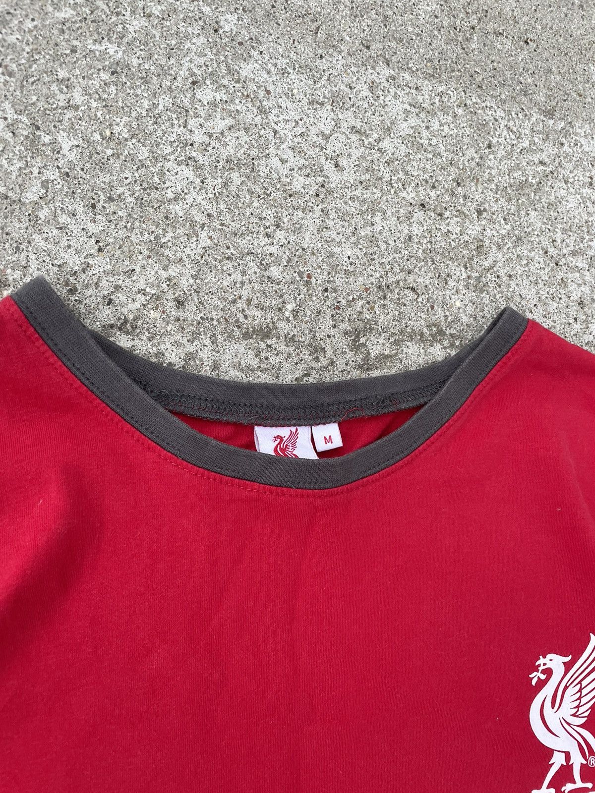 Other Liverpool tshirt Size US M / EU 48-50 / 2 - 5 Thumbnail