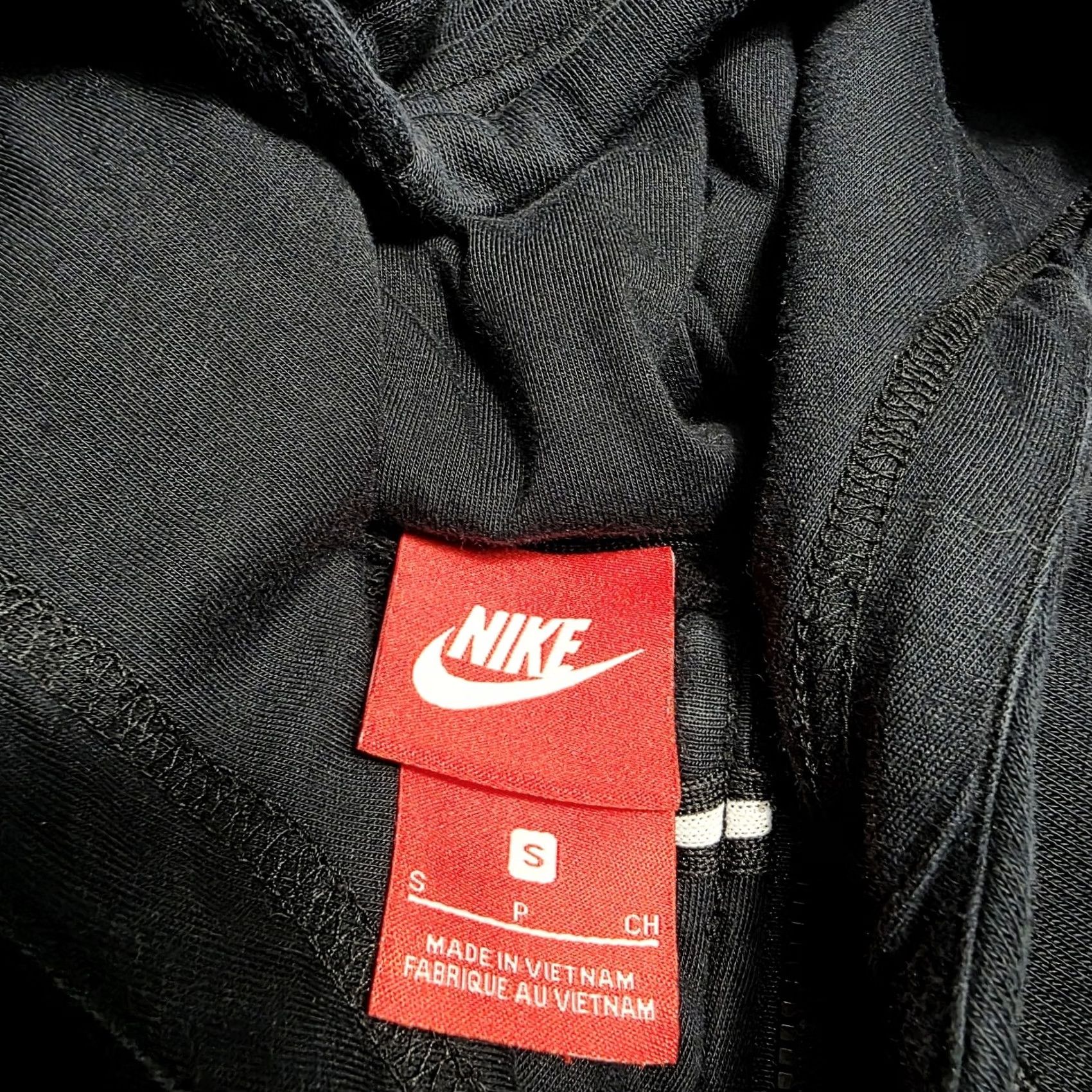 Nike Nike Hoodie Womens Small Sportswear Rally Fitness Training AJ7361-010 Black Size S / US 4 / IT 40 - 3 Thumbnail