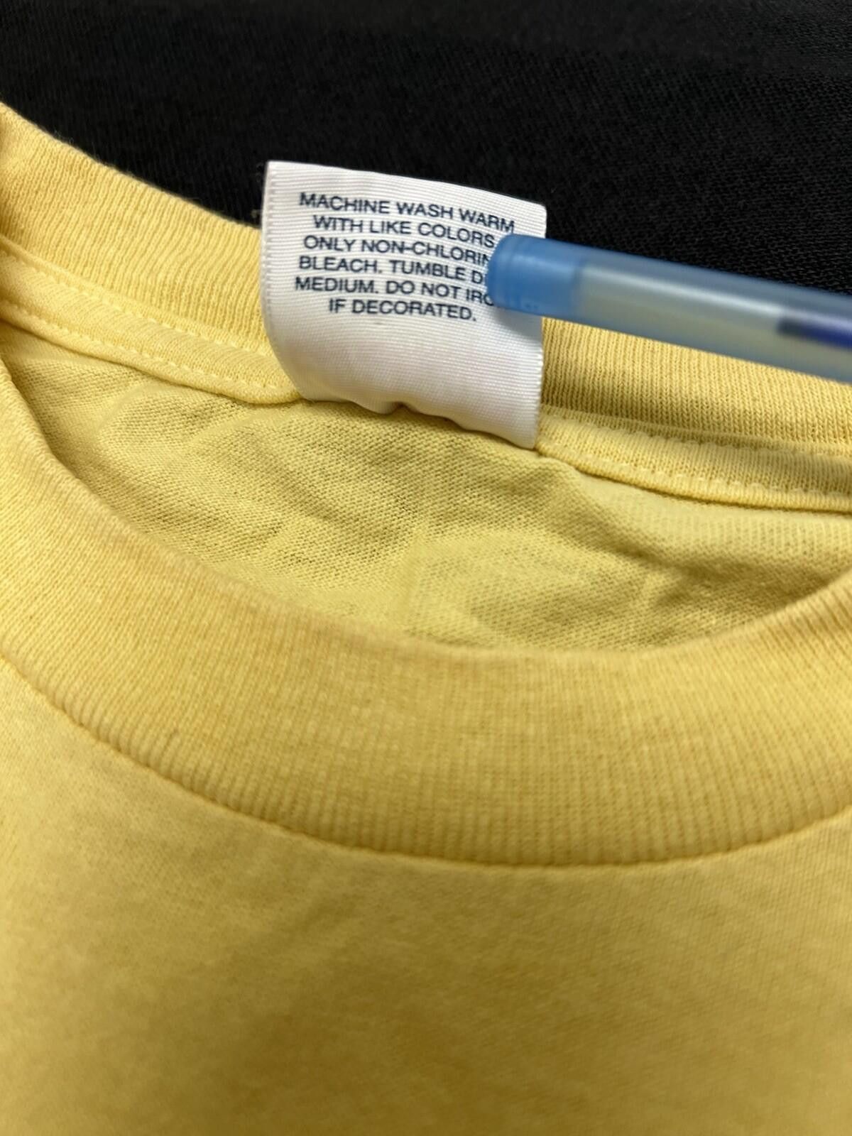 Supreme 2005 Supreme Pastrami Tee Katz Deli Sandwich Yellow XL Size US XL / EU 56 / 4 - 4 Thumbnail