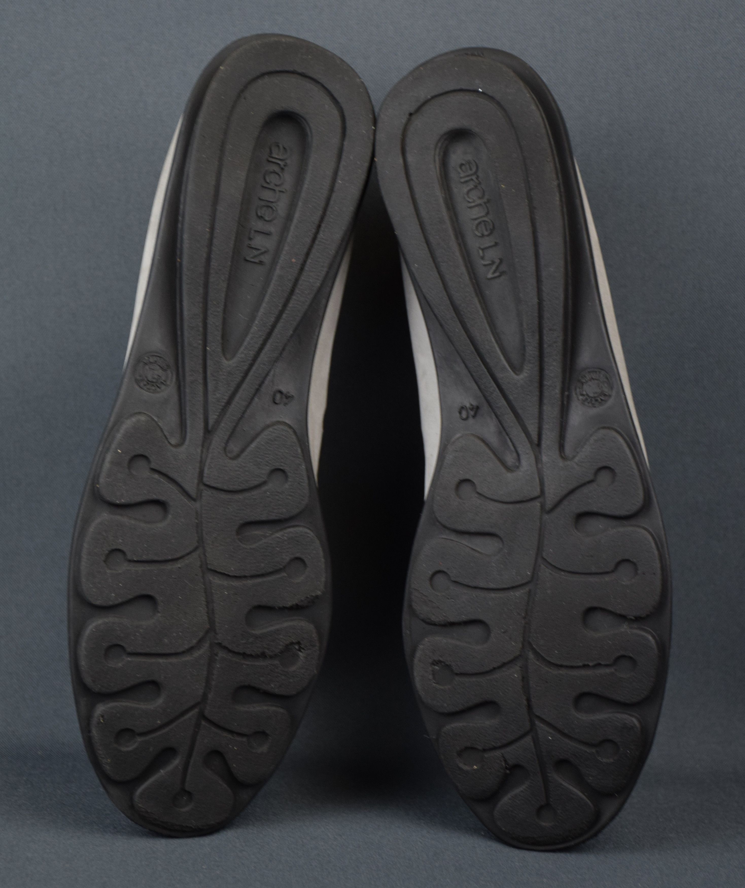 Designer ARCHE Drick Open Toe Gray Sandals Slip On US 9 UK 7 EU 40 Size US 9 / IT 39 - 10 Thumbnail