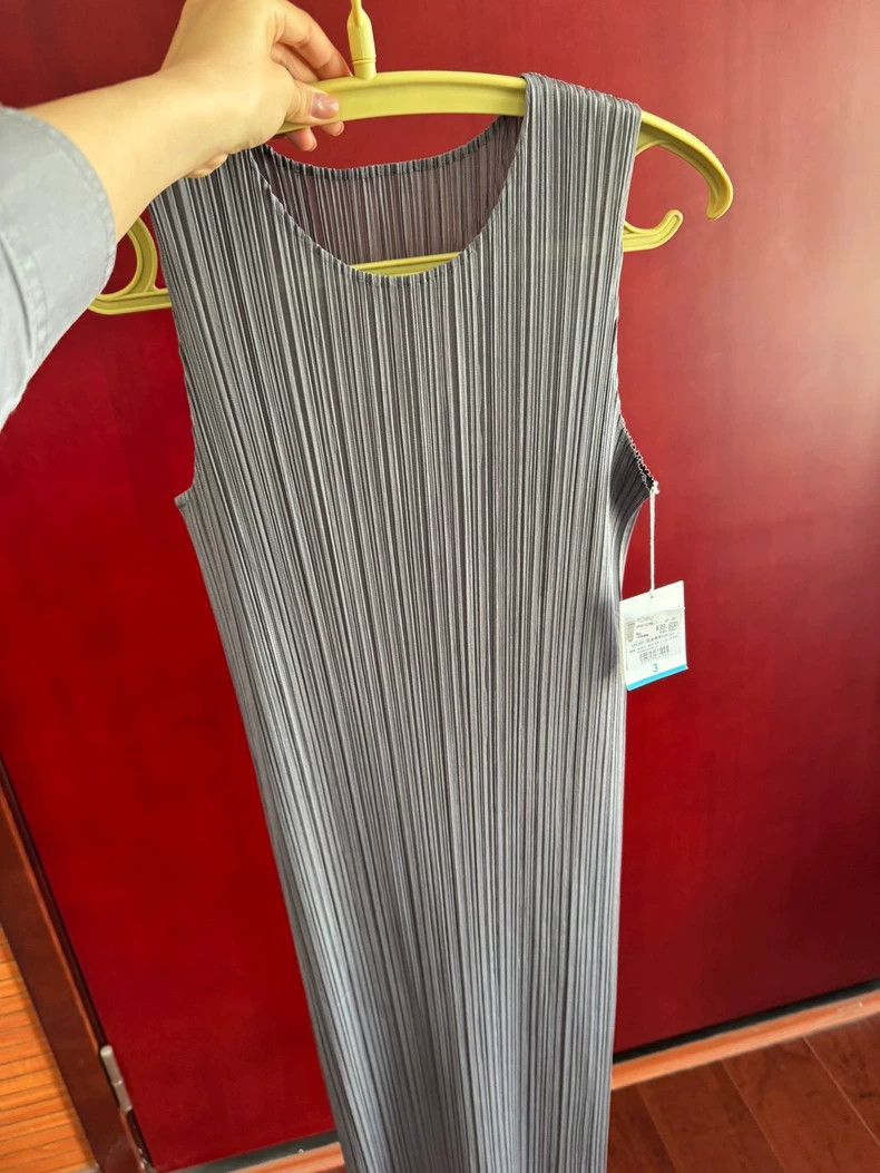 Issey Miyake Issey Miyake size:3 Classic grey long dress Size S / US 4 / IT 40 - 5 Thumbnail