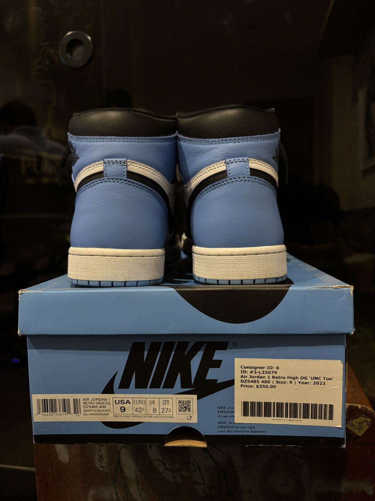 Jordan Brand Air Jordan 1 High UNC Size US 9 / EU 42 - 3 Thumbnail