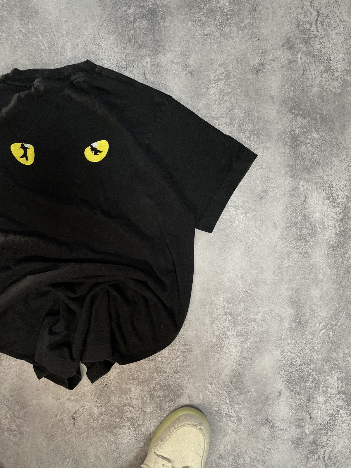 Band Tees × Rap Tees × Vintage VINTAGE ROCK UK CATS 90s TOUR PINK EMO RAP MENS BLACK SHIRT Size US L / EU 52-54 / 3 - 8 Thumbnail