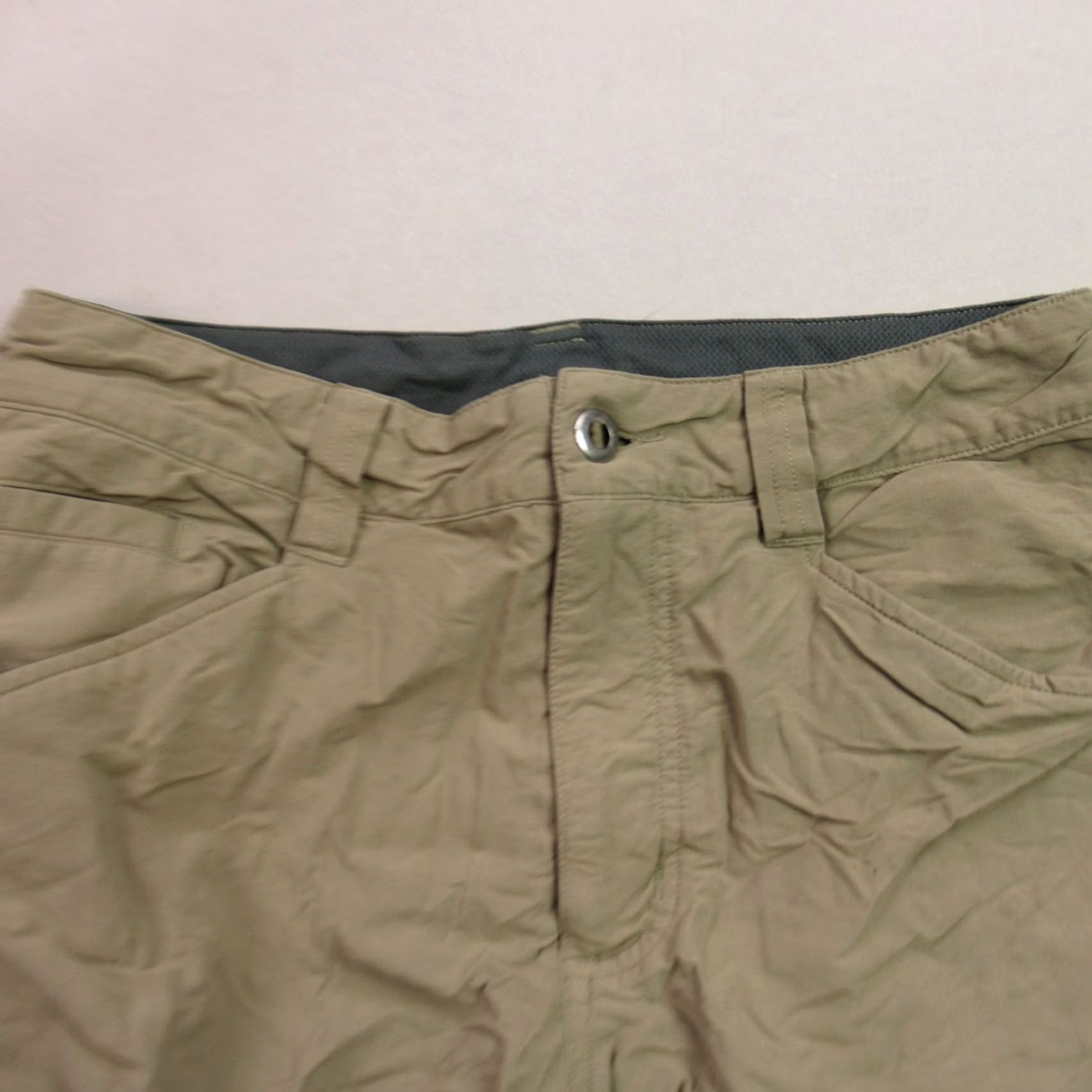 Patagonia Patagonia Shorts Mens 30 Pockets Lightweight Outdoors Casual Brown Cargo Size US 30 / EU 46 - 2 Thumbnail