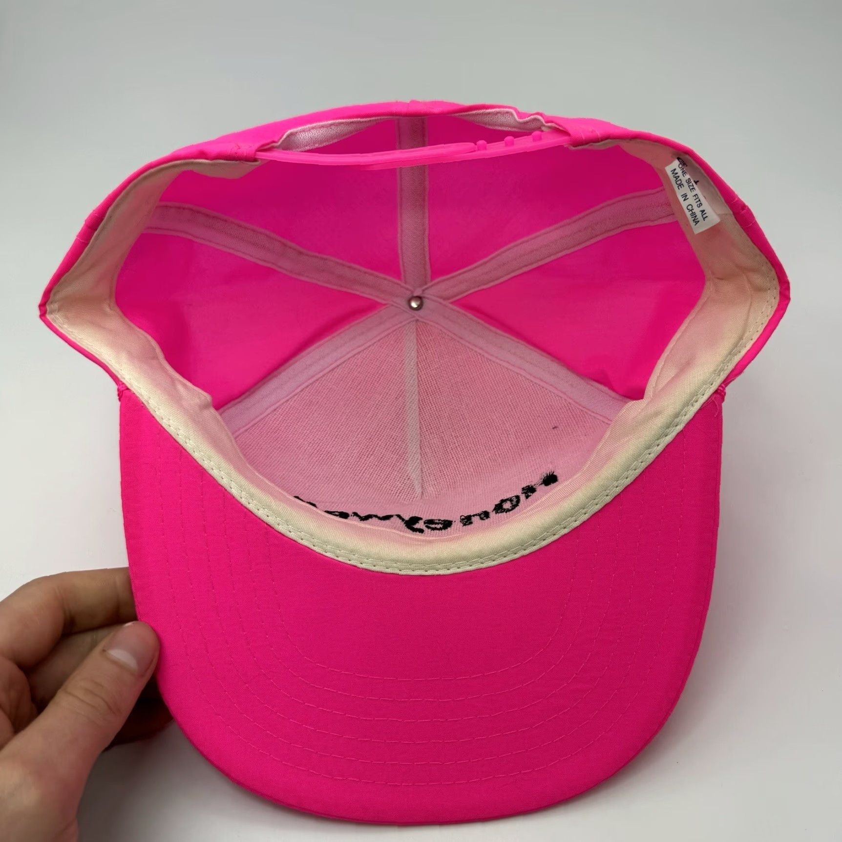 Vintage VINTAGE HONEYWELL NEON PINK TRUCKER CAP HAT 90s RETRO DAD BEACH SURF Adjustable Mens Size ONE SIZE - 6 Thumbnail