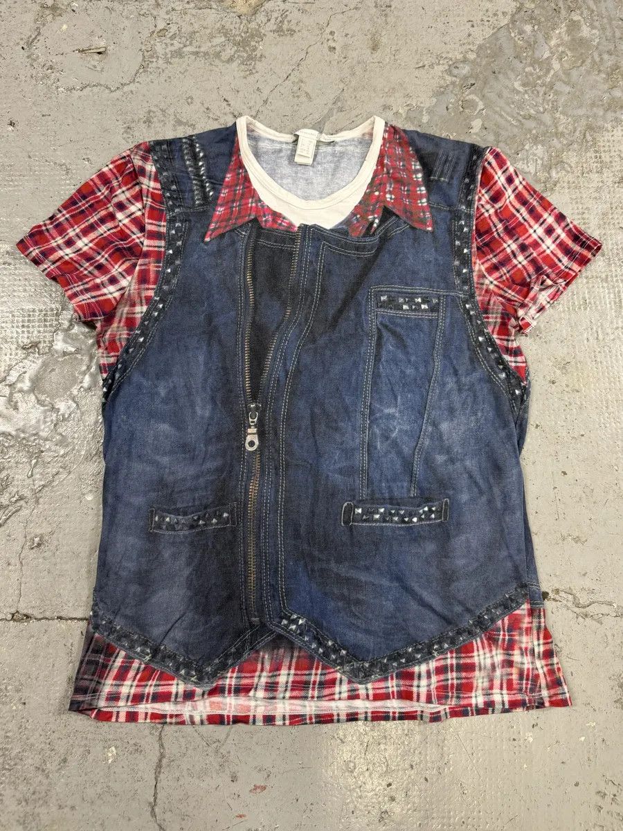 Designer × Just Cavalli × Vintage 2000s Cavalli Trompe L’Oeil Denim Blue & Red Tartan T-Shirt Size US S / EU 44-46 / 1 - 1 Thumbnail