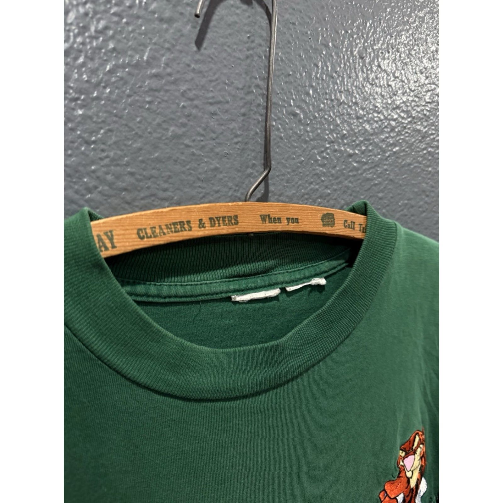 Disney VINTAGE Disney Winnie The Pooh Tiger Green Long Sleeve Shirt M/L Men 90s Womens Men Boys Girls? Size US L / EU 52-54 / 3 - 2 Thumbnail