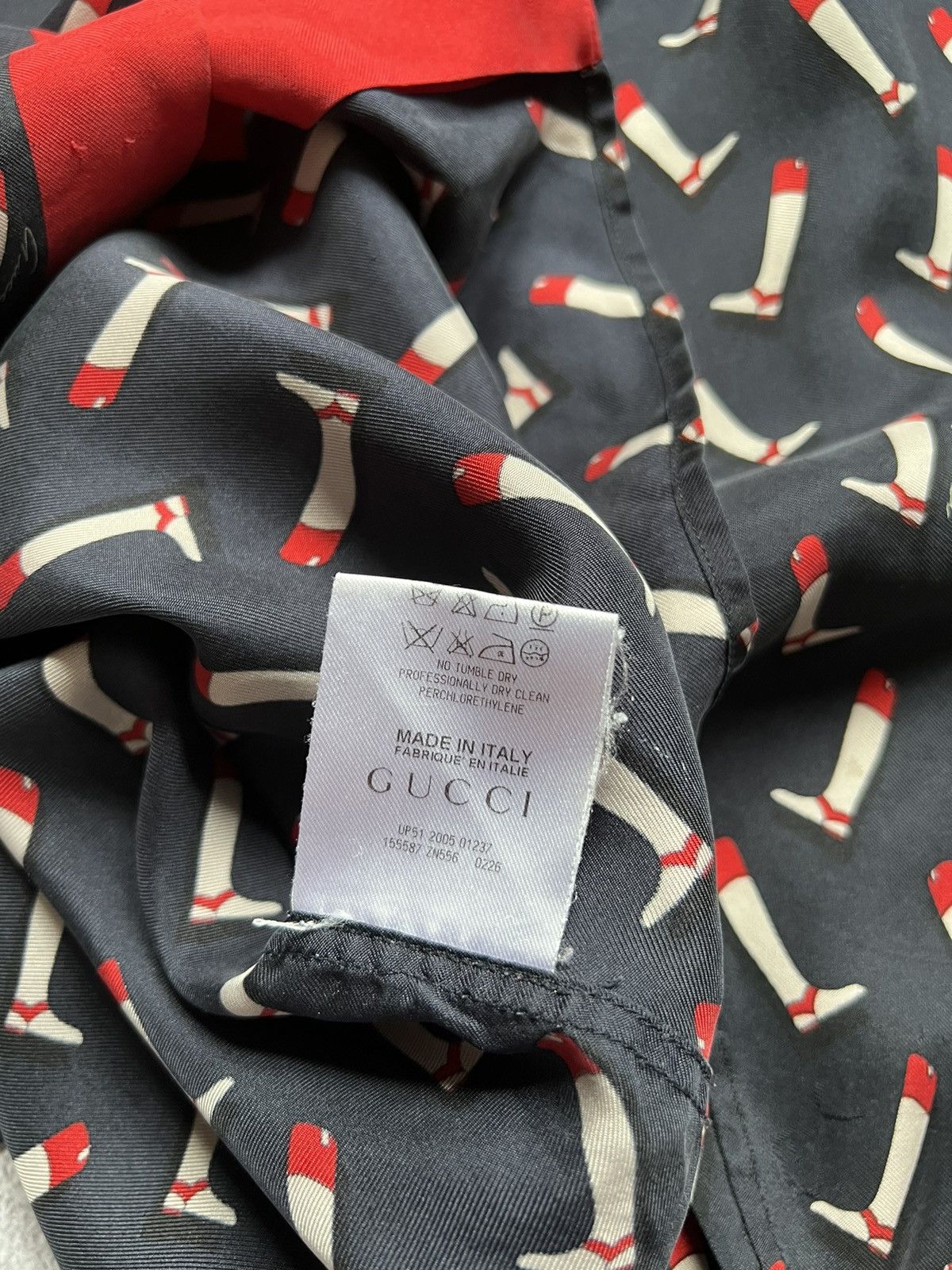 Gucci Gucci Vintage Navy Silk Riding Boot Print Shirt Size 42 Size M / US 6-8 / IT 42-44 - 9 Thumbnail