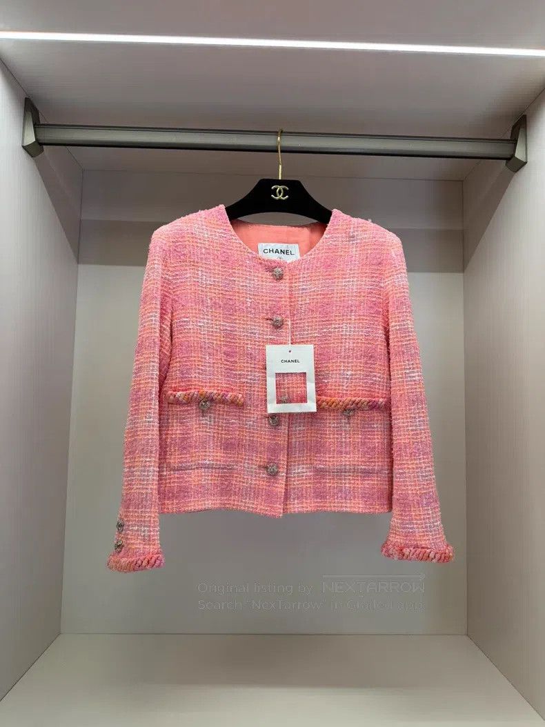 Chanel Chanel 24c pink jacket Size S / US 4 / IT 40 - 1 Thumbnail