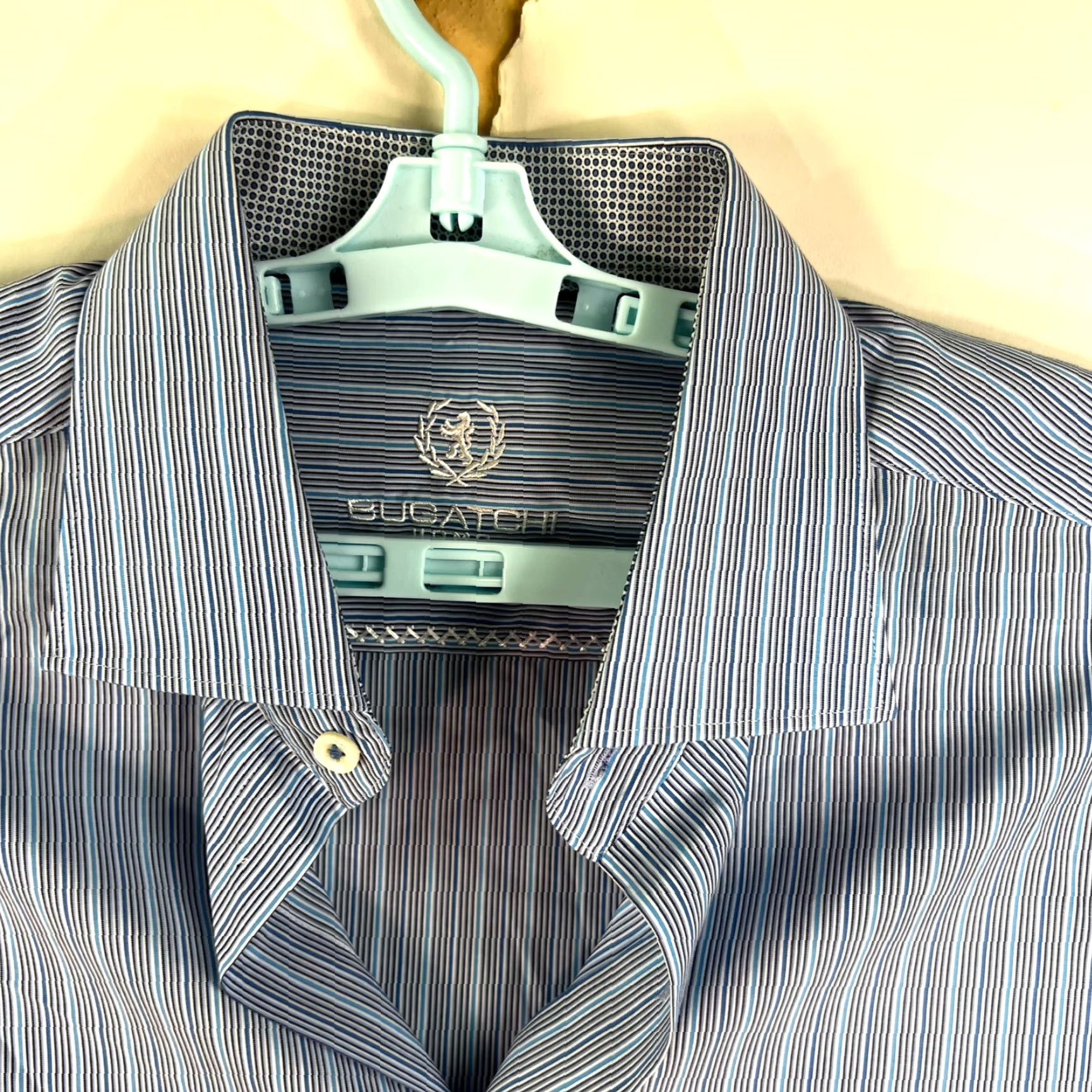 BUGATCHI BUGATCHI UOMO Striped Button-Up Shirt Mens Size 16.5 Blue Cotton Shirt Mens Regular Blue 16.5 34/35 Classic Colorful Designer Size US L / EU 52-54 / 3 - 3 Thumbnail