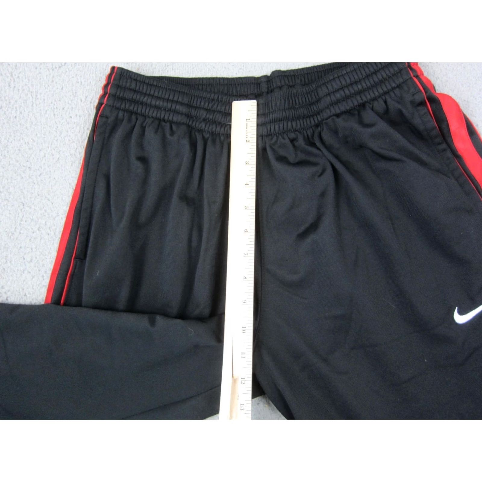 Nike Nike Track Pants Mens M Black Athletic 90s Windbreaker Swoosh Baggy Sweat Pants Vintage 90s Nike Mens Track Pants Black M Size US 26 / EU 42 - 7 Thumbnail