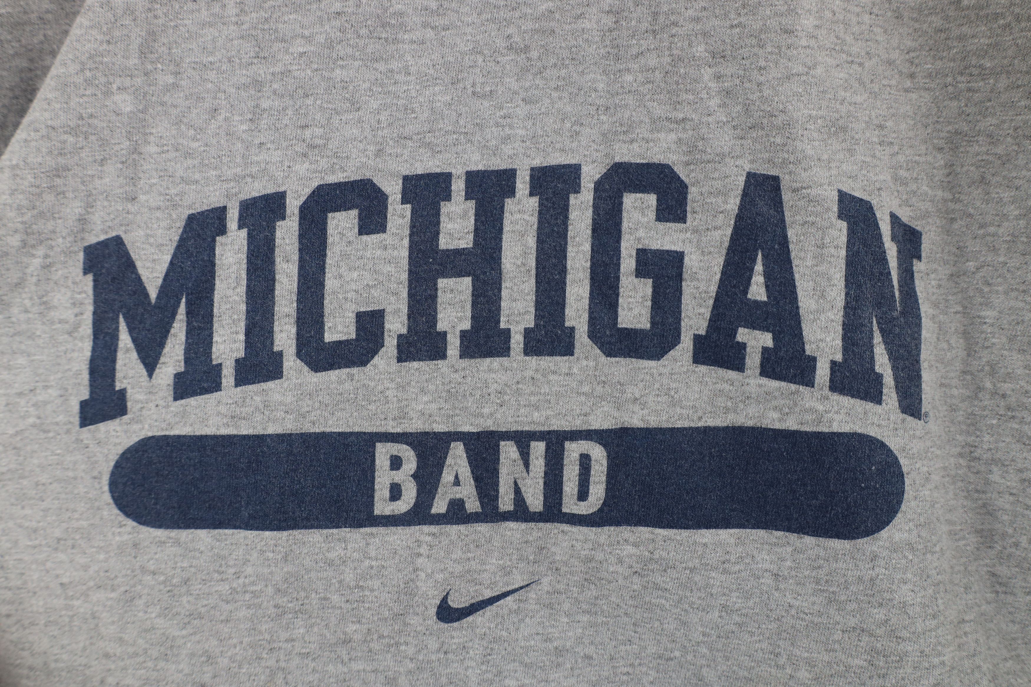 Nike × Vintage Vintage Nike Mini Swoosh University of Michigan Band T-Shirt Size US L / EU 52-54 / 3 - 4 Thumbnail