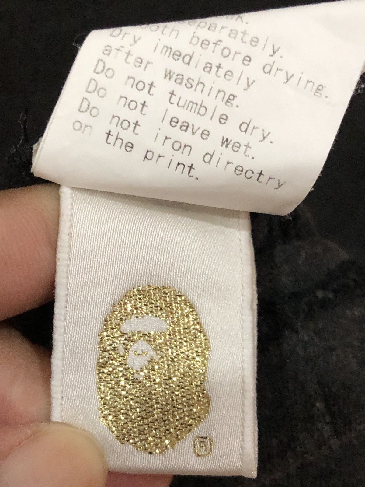 Bape A Bathing Ape Manhunt Graphic Tee Size US M / EU 48-50 / 2 - 5 Thumbnail