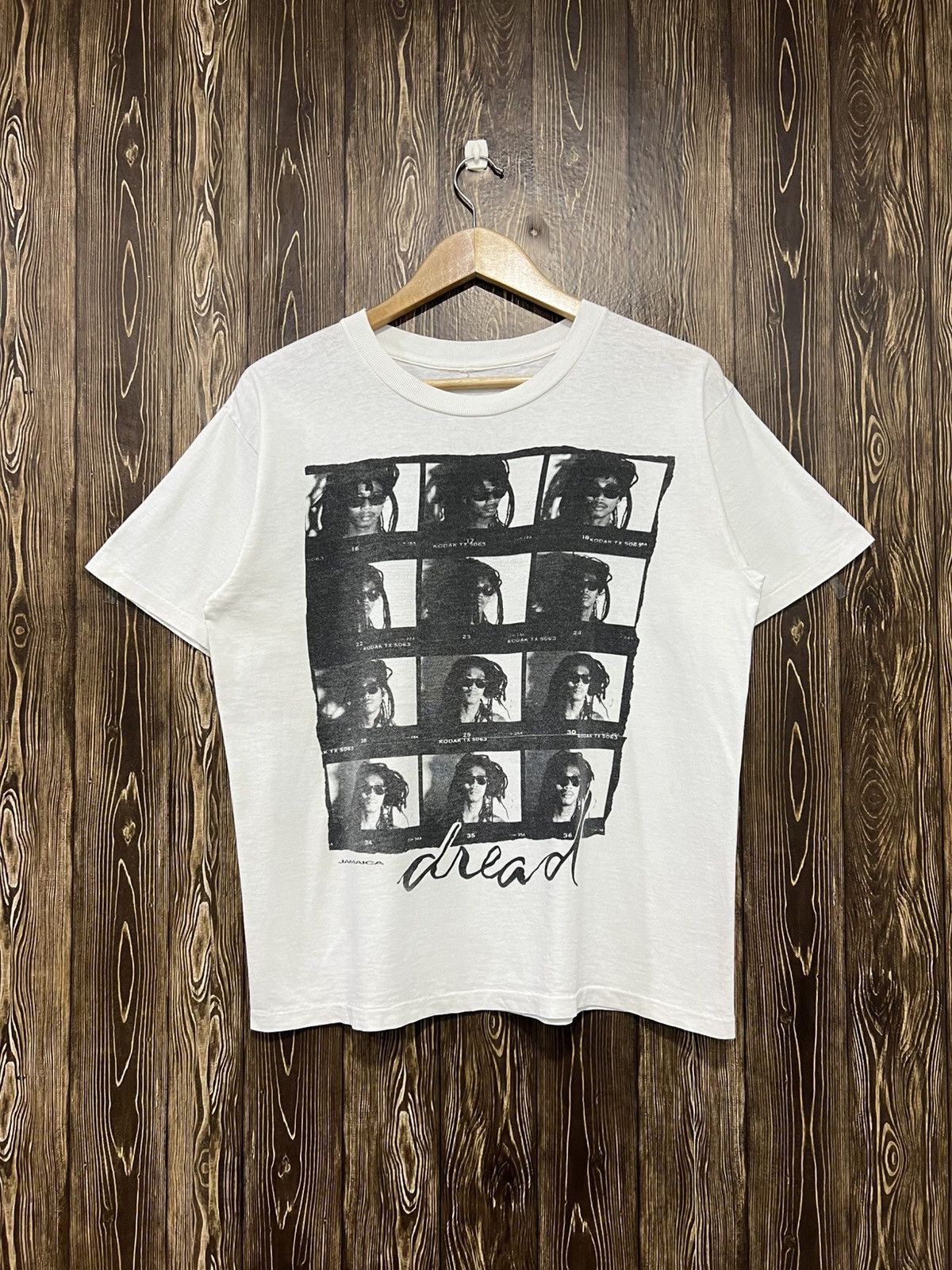 Vintage Vintage 90s Island Boyz Phototee Fotofolio Tshirt Size US L / EU 52-54 / 3 - 1 Thumbnail