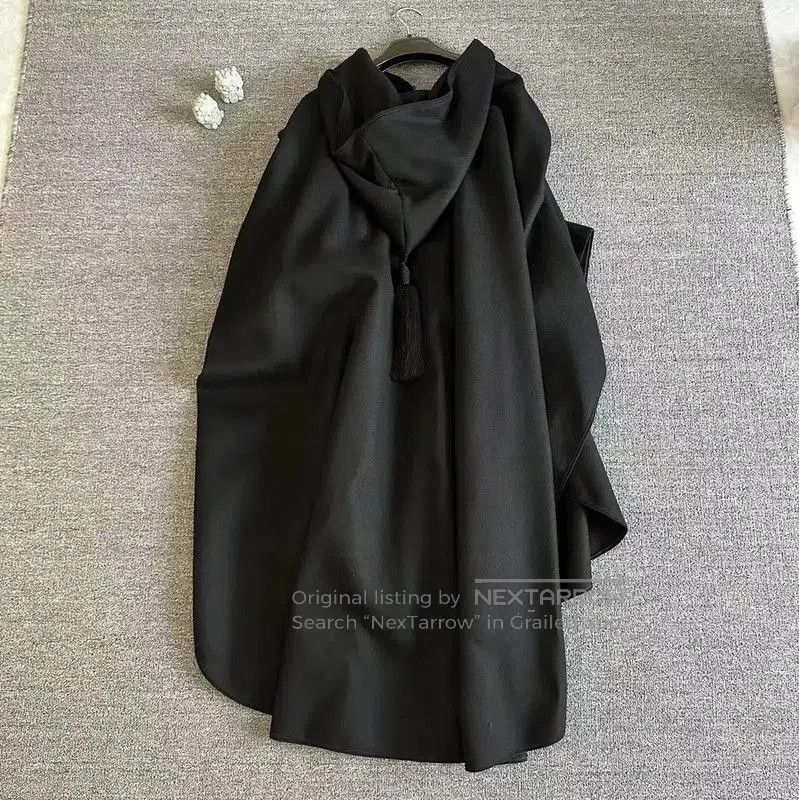 Yves Saint Laurent YSL Black Wool Women's Coat for Spring and Autumn . Size S / US 4 / IT 40 - 2 Thumbnail