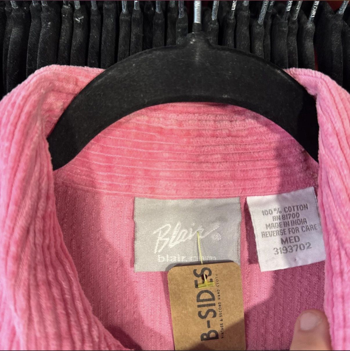 Blair Pink corduroy button up Size US M / EU 48-50 / 2 - 3 Thumbnail