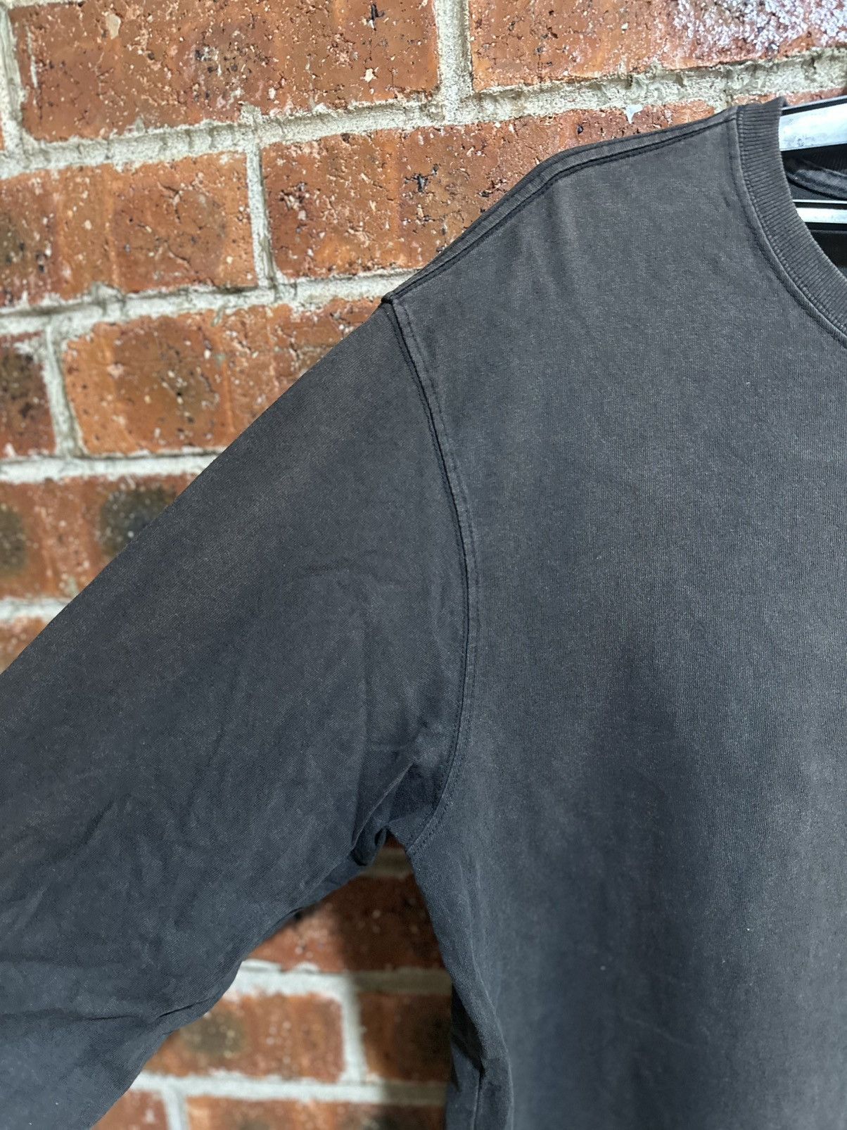Carhartt Vintage Carhartt Pocket Tee Long Sleeve Sun Faded Tee Size US L / EU 52-54 / 3 - 9 Thumbnail