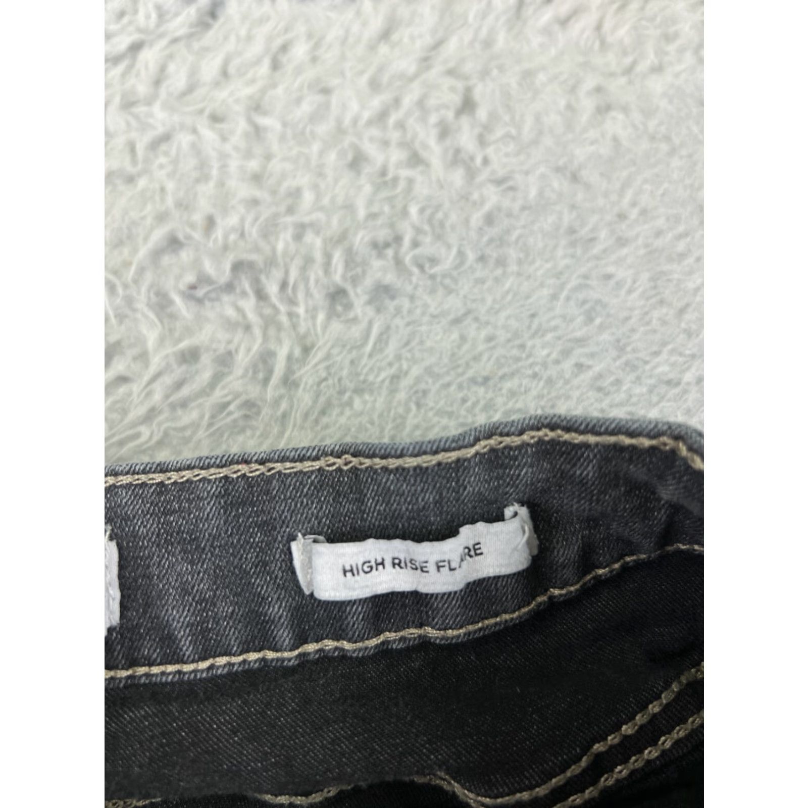 Forever 21 Forever 21 Jeans Women 24 Gray Denim Flared High Rise 5-Pocket Cotton Inseam 30 Womens Size 42" / US 20 - 7 Thumbnail