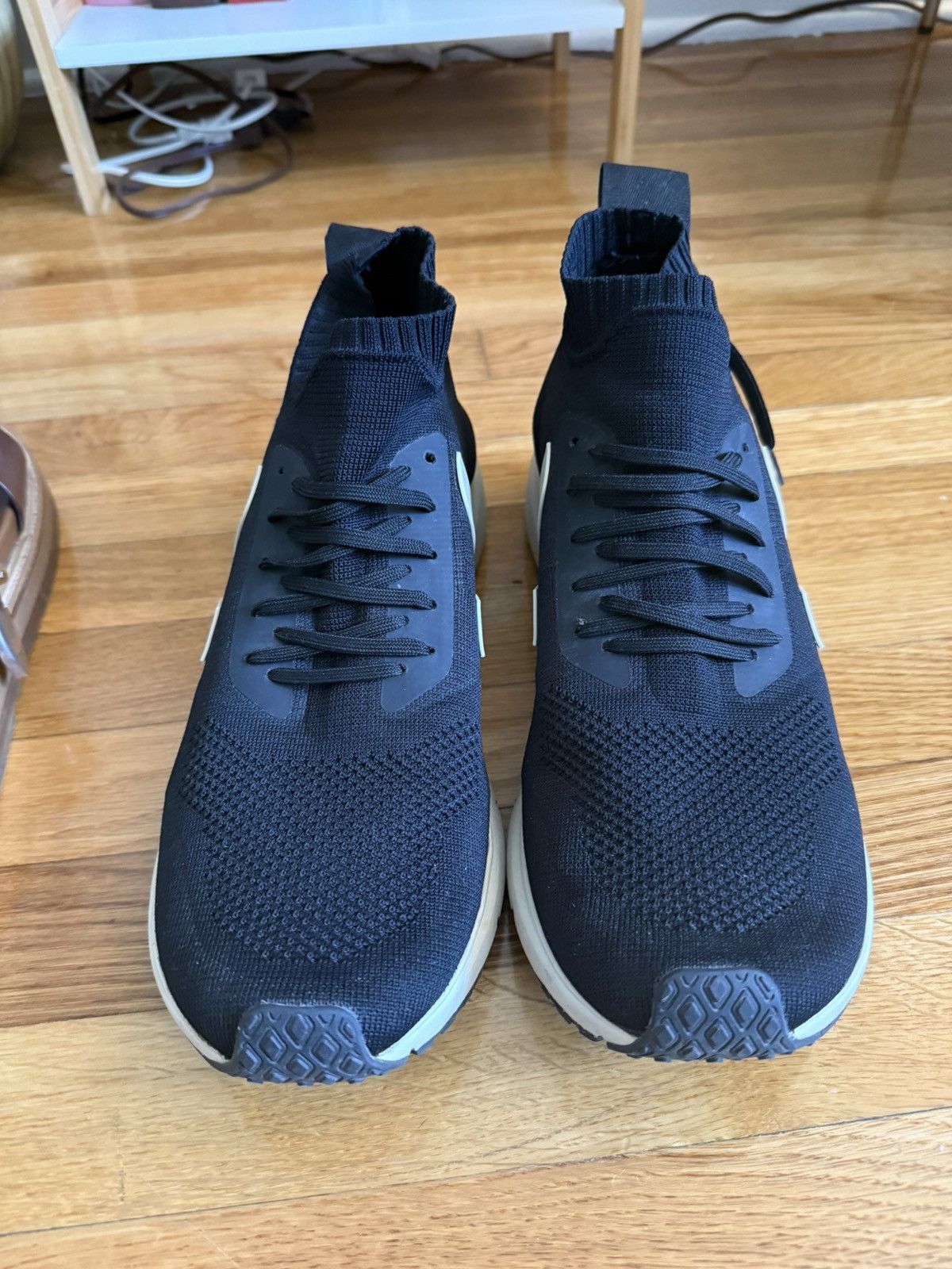 Veja Veja slip-on socks shoes black Size US 12 / EU 45 - 1 Thumbnail