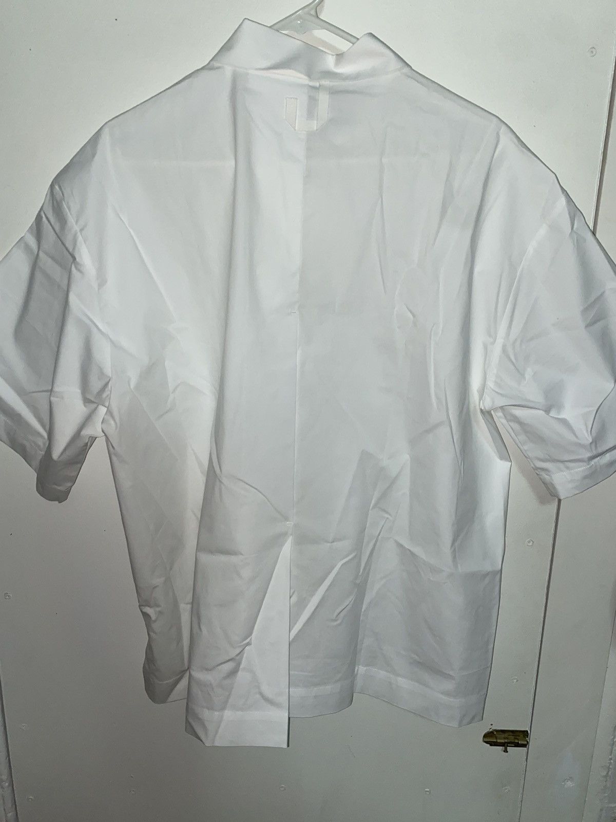 Jacquemus Jacquemus La Chemise Manches courte Size US L / EU 52-54 / 3 - 2 Thumbnail