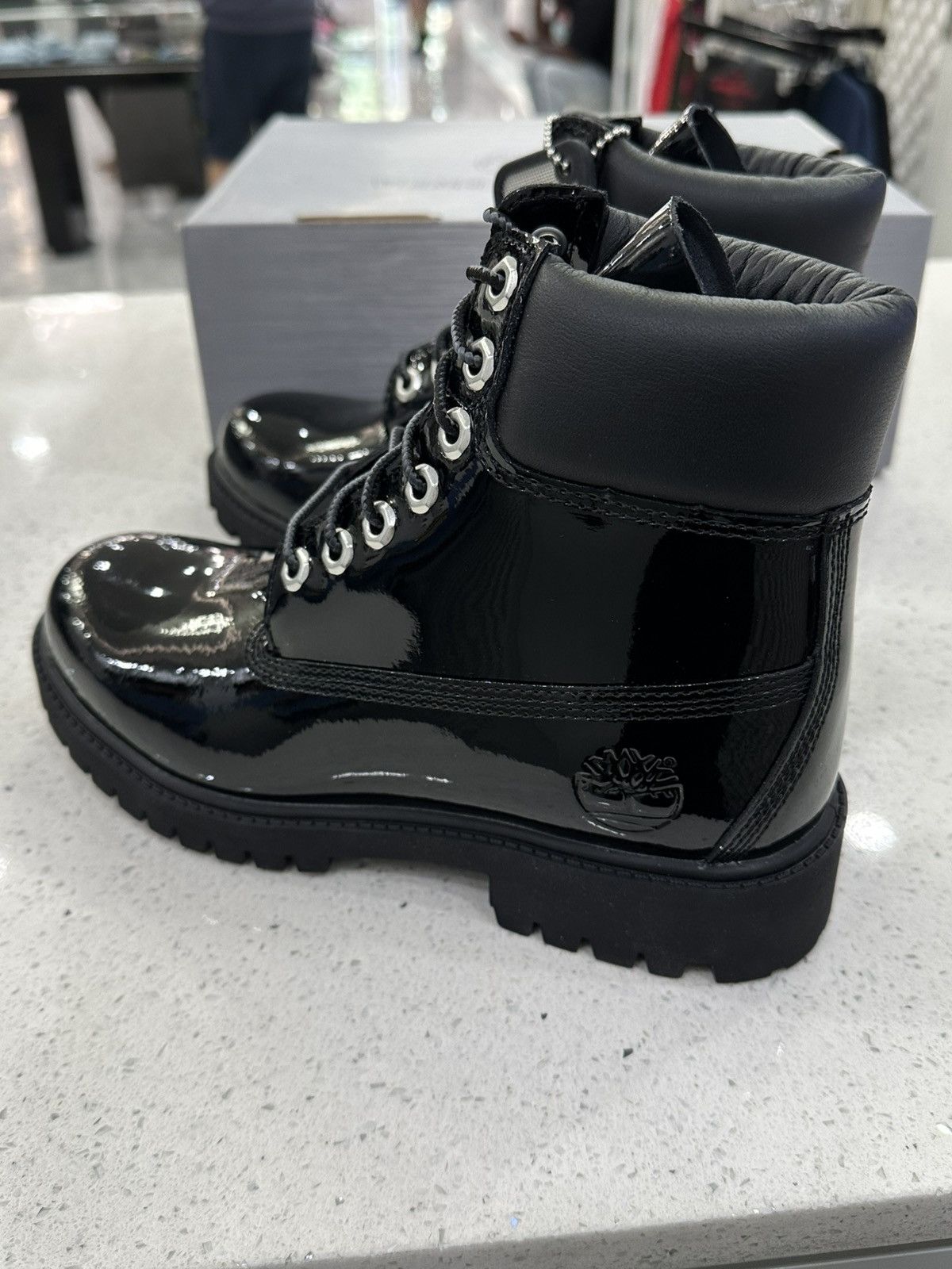 Timberland Veneda Carter Black Patent Timberland Size US 5 / EU 37 - 4 Thumbnail